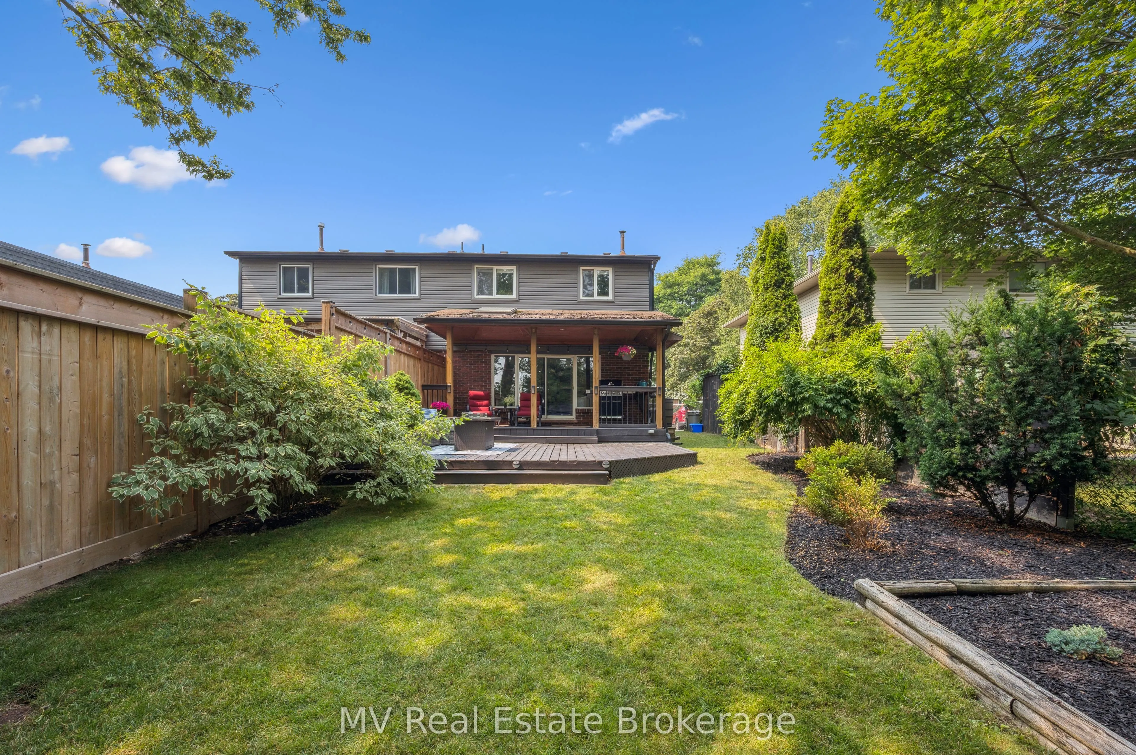 434B Dunvegan Drive