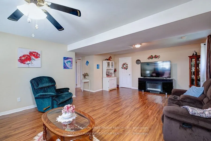 15 Catherine Crescent