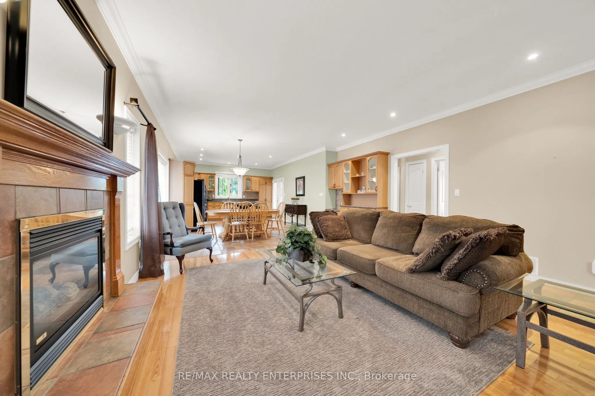 240 Chesley Street