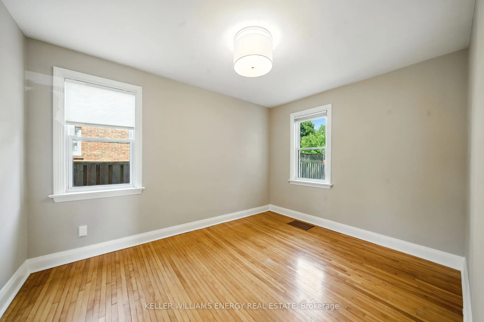 738 Snelgrove Road