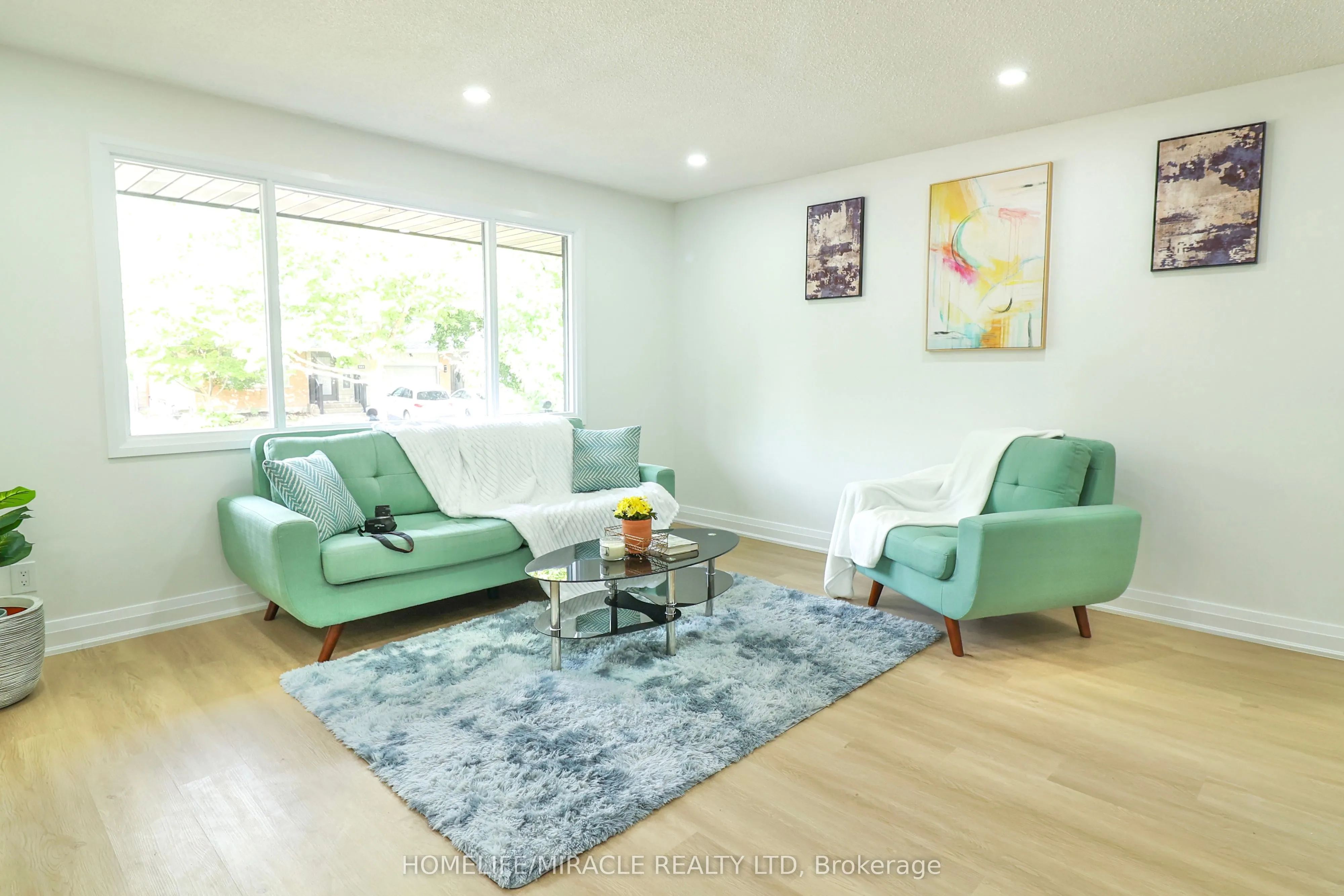354 Lee Circle