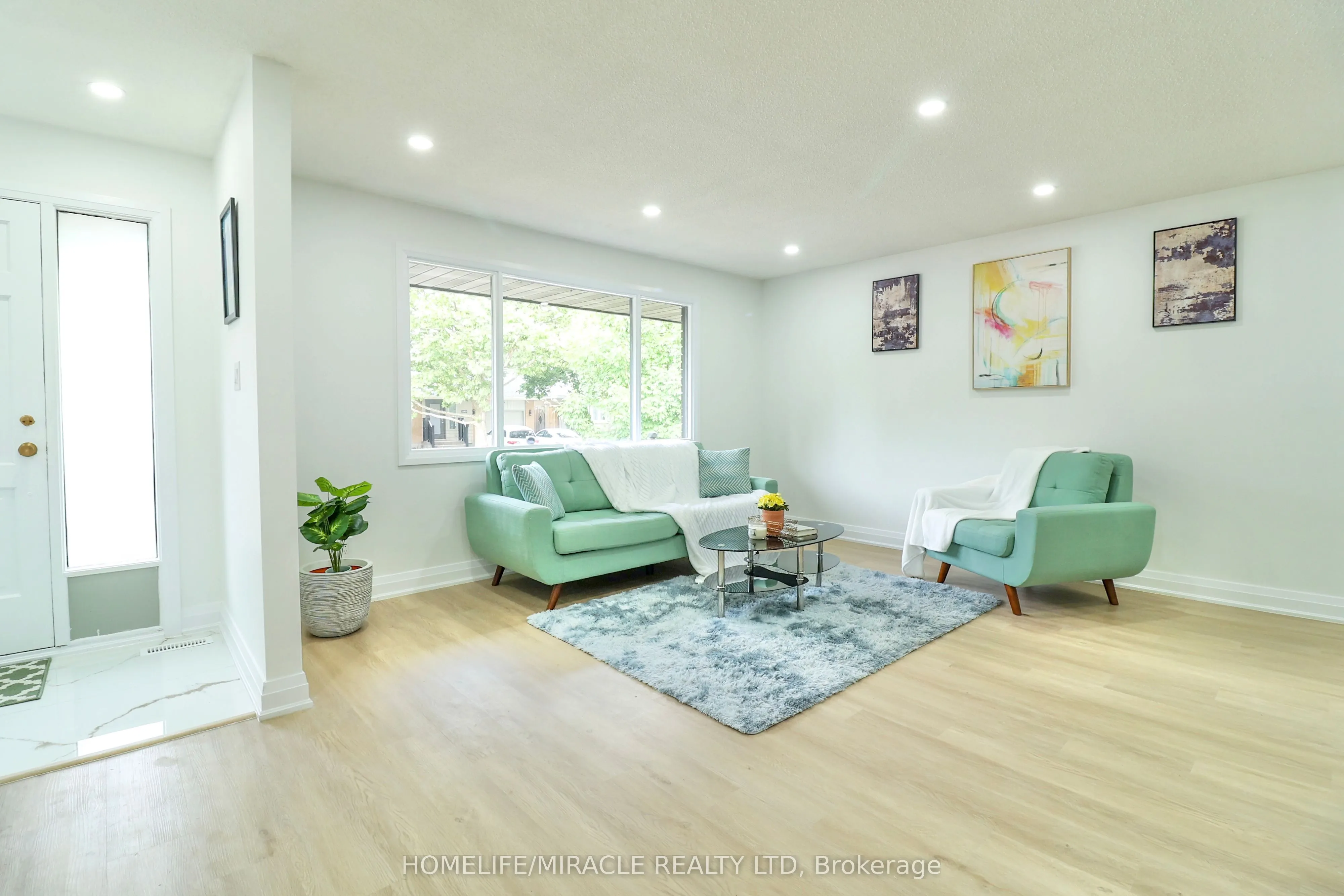 354 Lee Circle