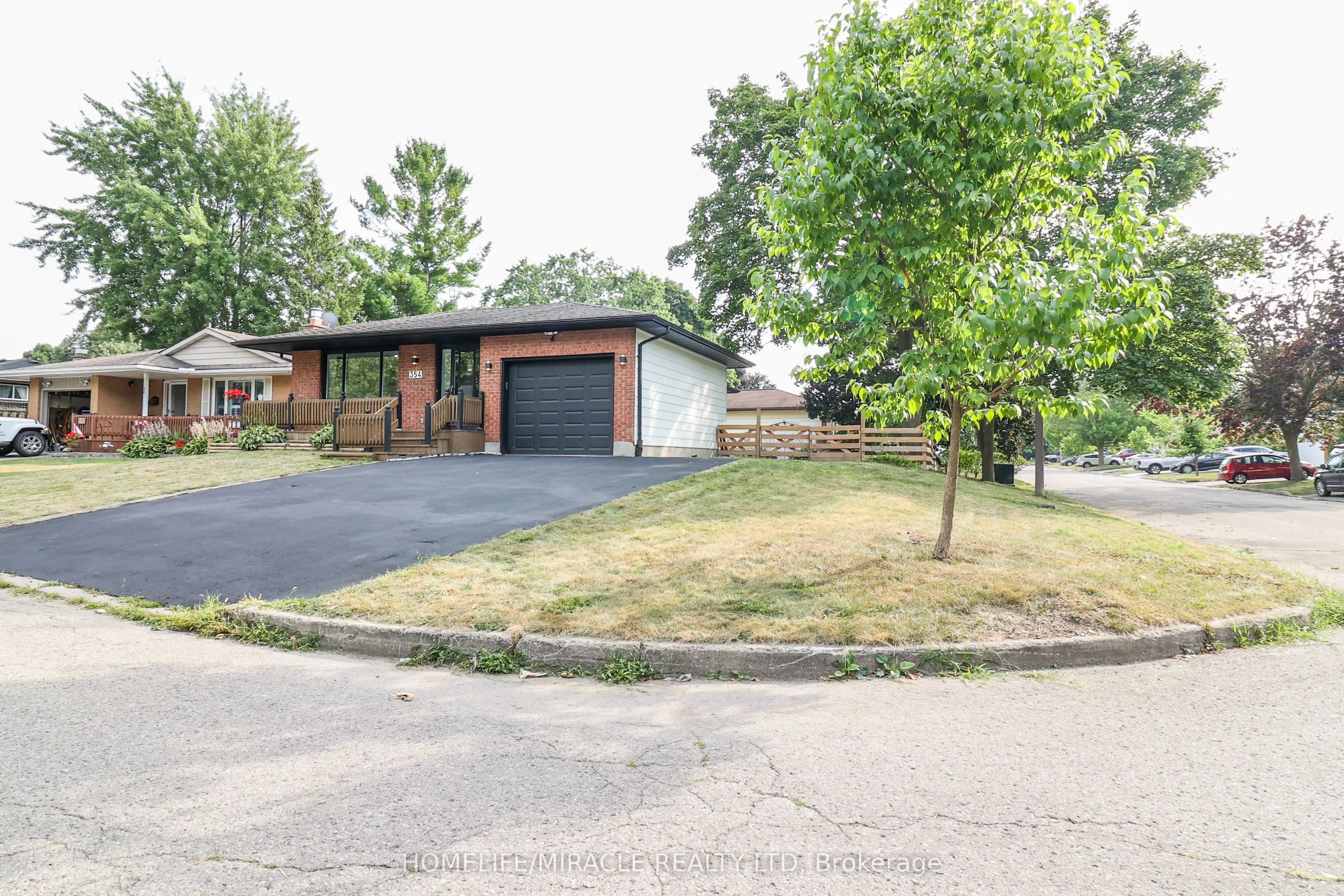 354 Lee Circle