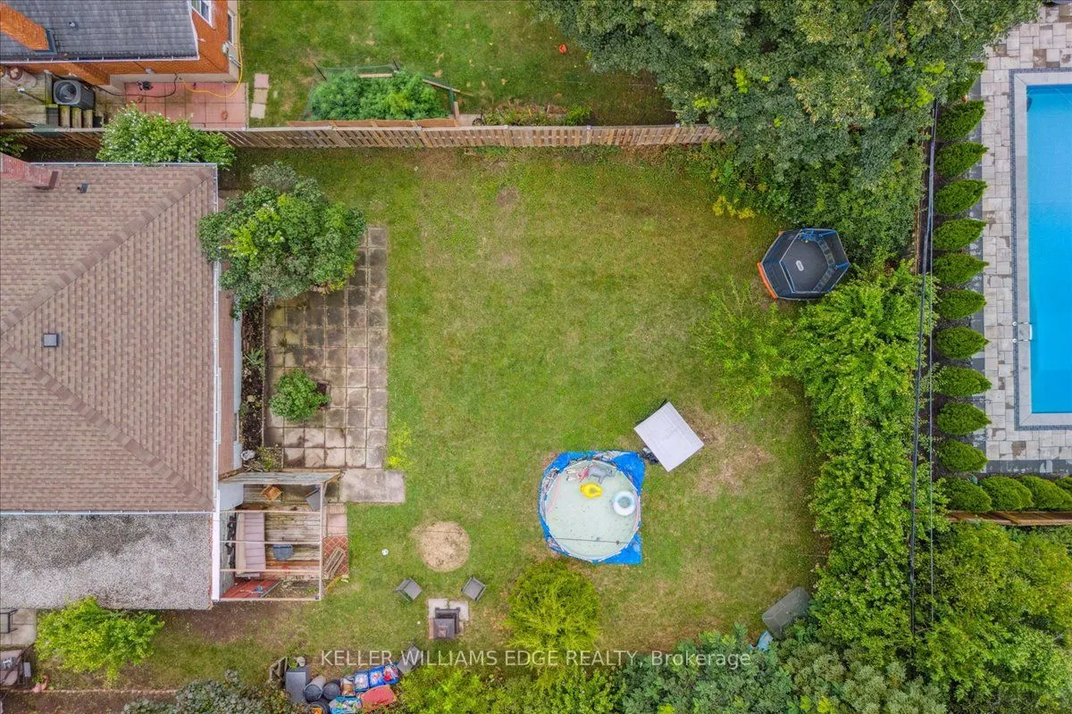 5 Howard Avenue