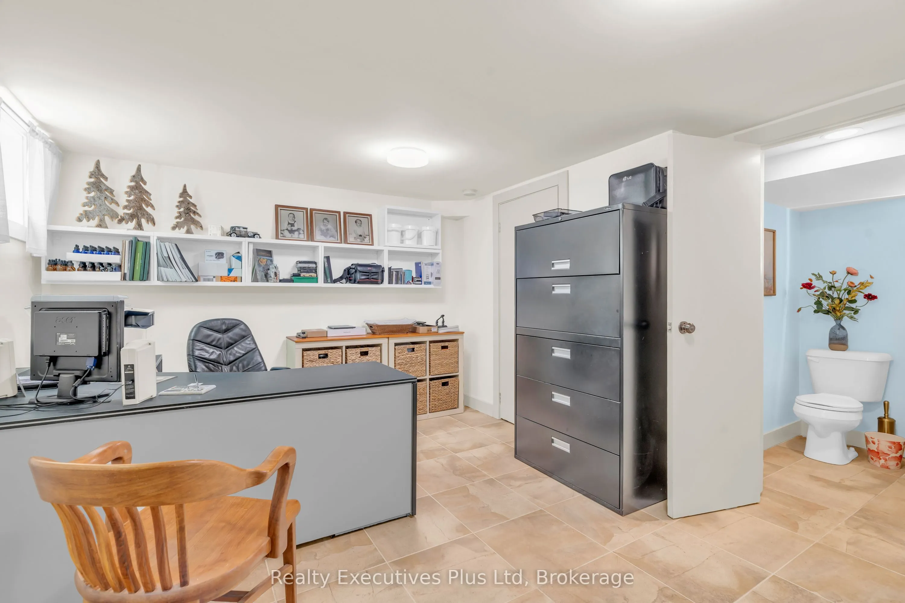 4 Glenhill Place