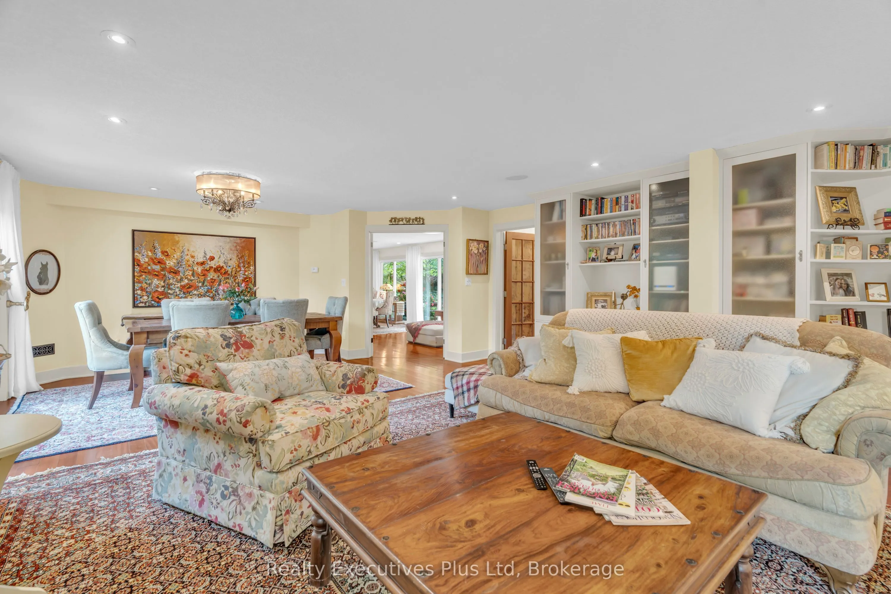 4 Glenhill Place