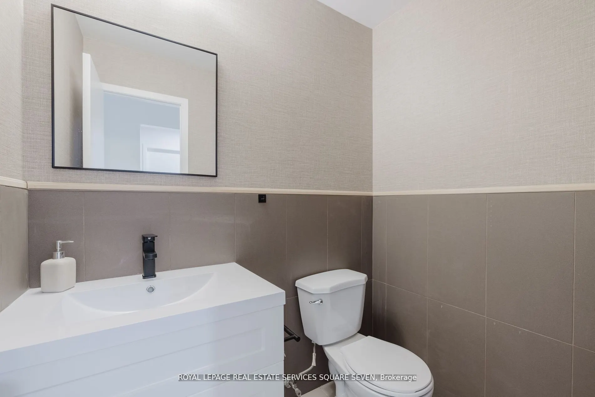 1096 Jalna Boulevard, #65