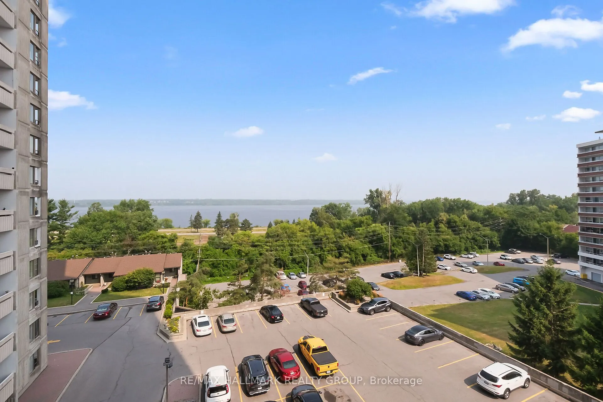 1081 Ambleside Drive, #602