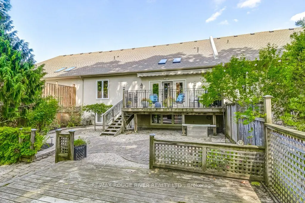 33 Bay Berry Lane