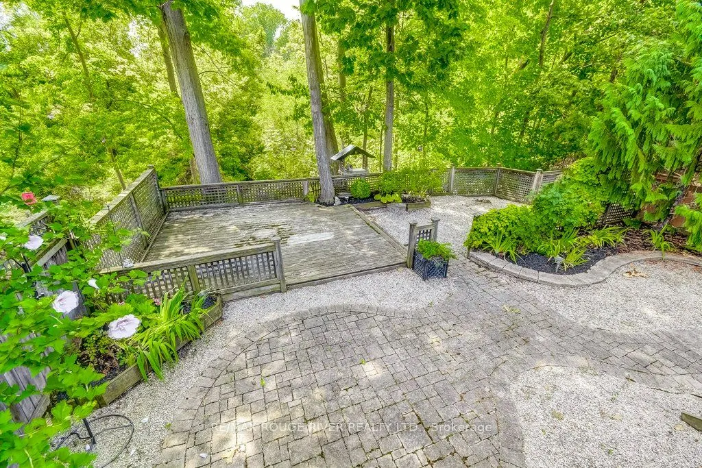 33 Bay Berry Lane