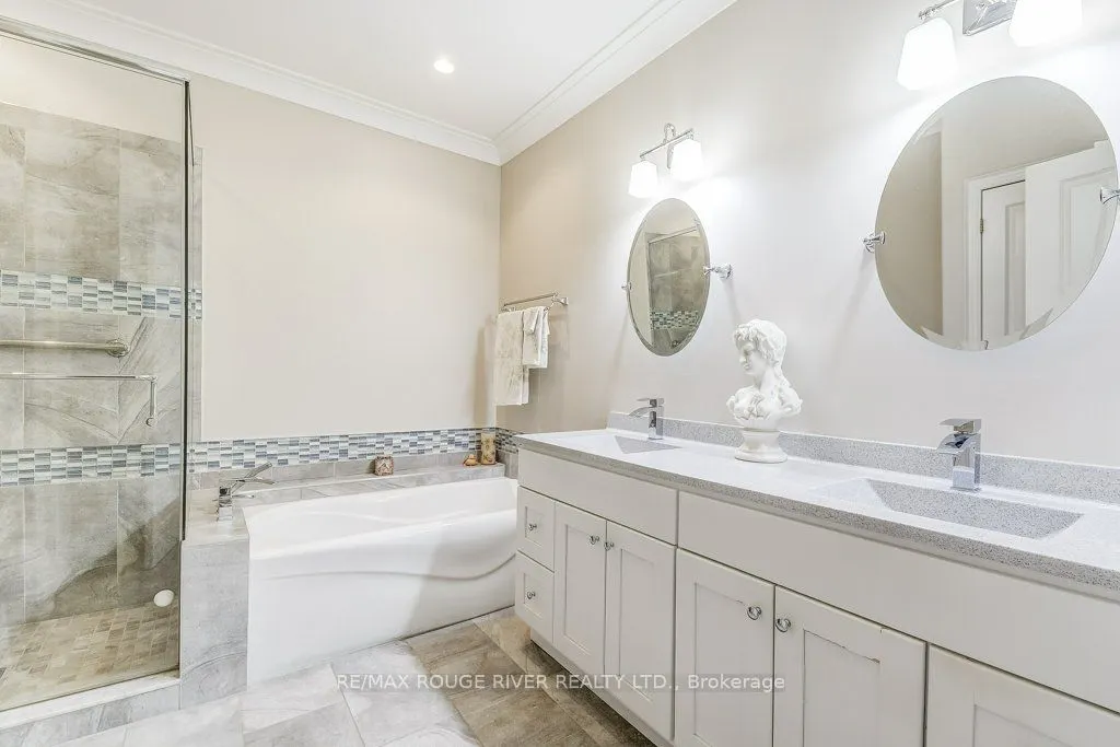 33 Bay Berry Lane