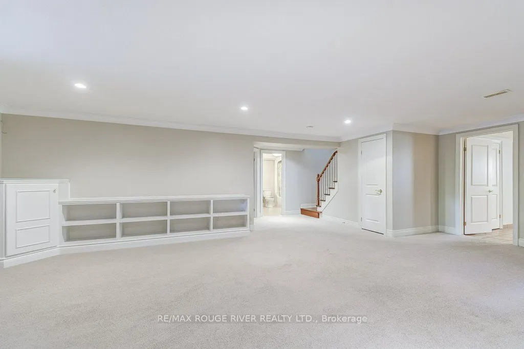 33 Bay Berry Lane