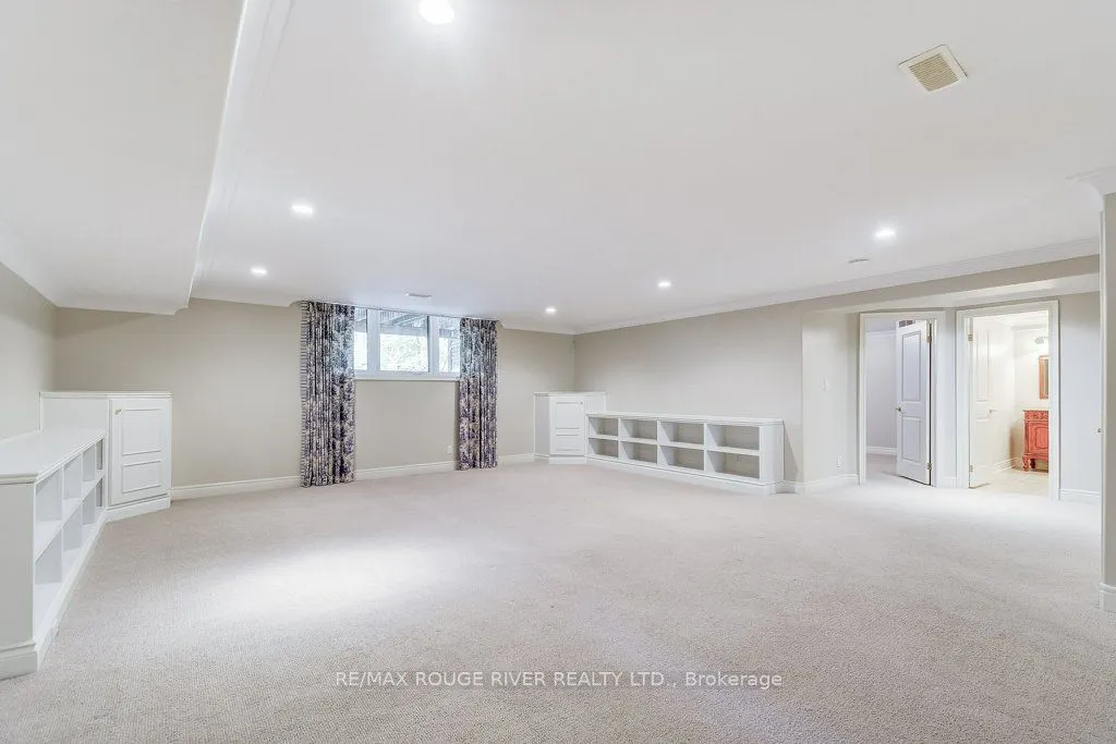 33 Bay Berry Lane