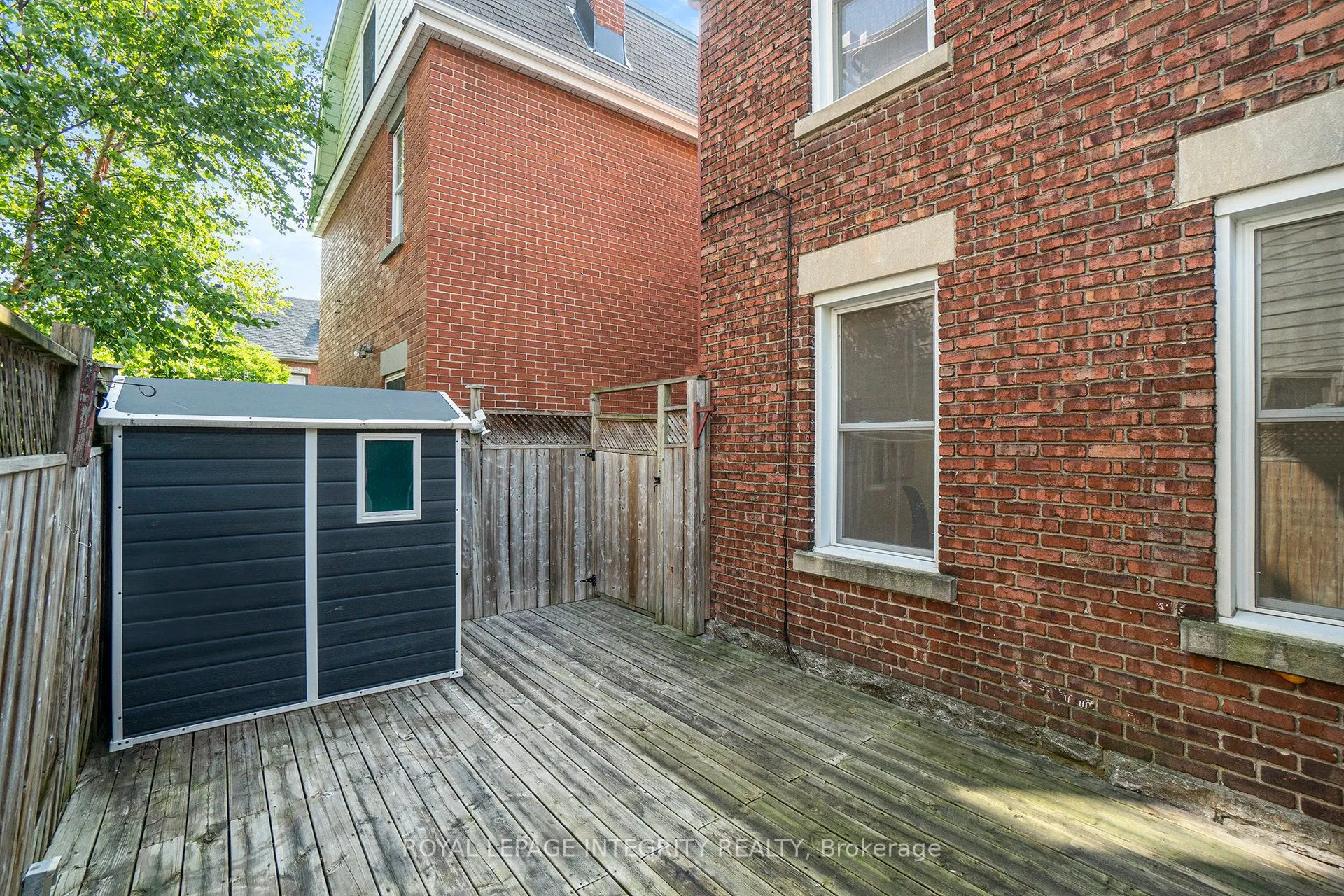 115 Springhurst Avenue