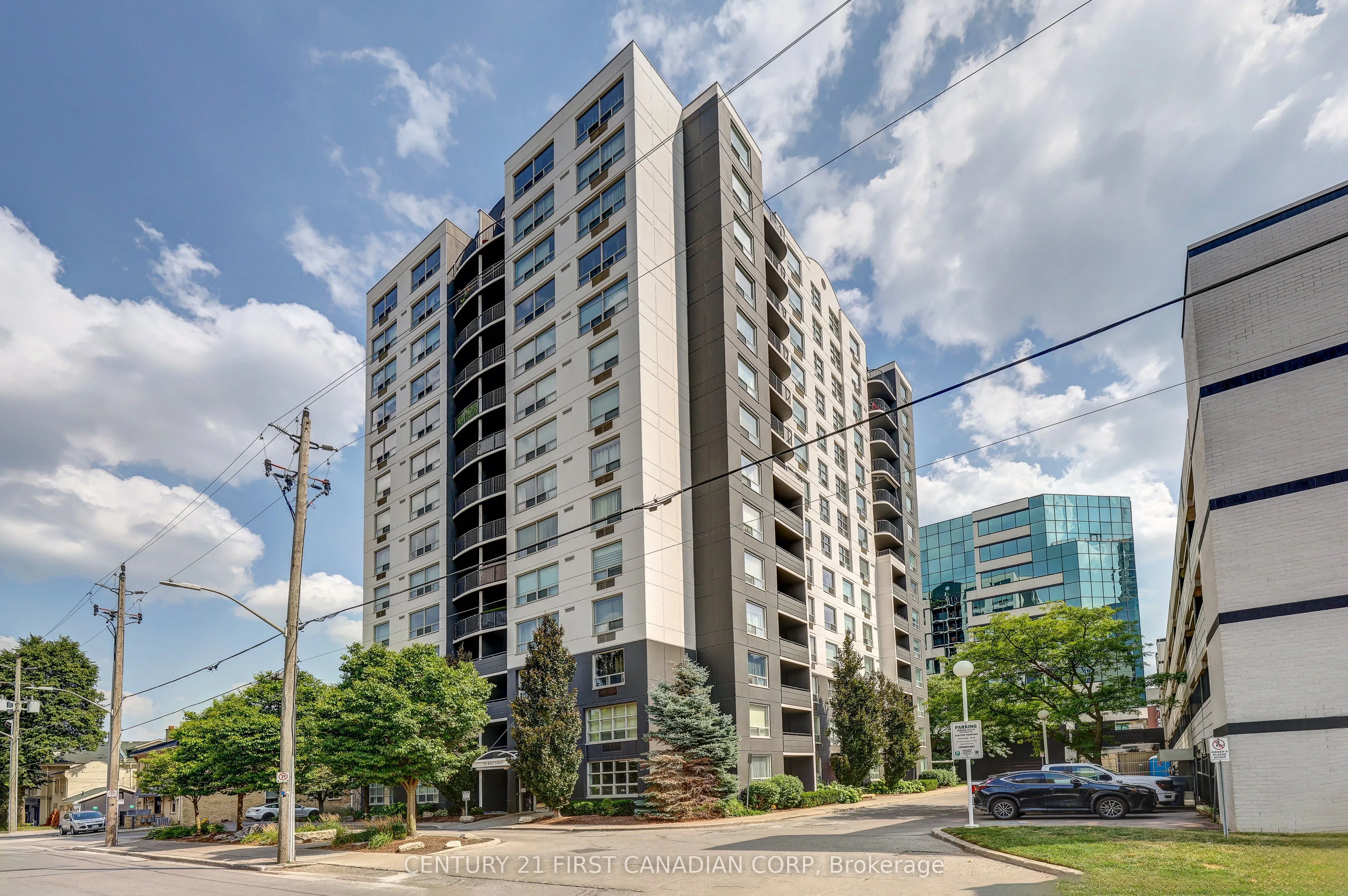 155 Kent Street, #506