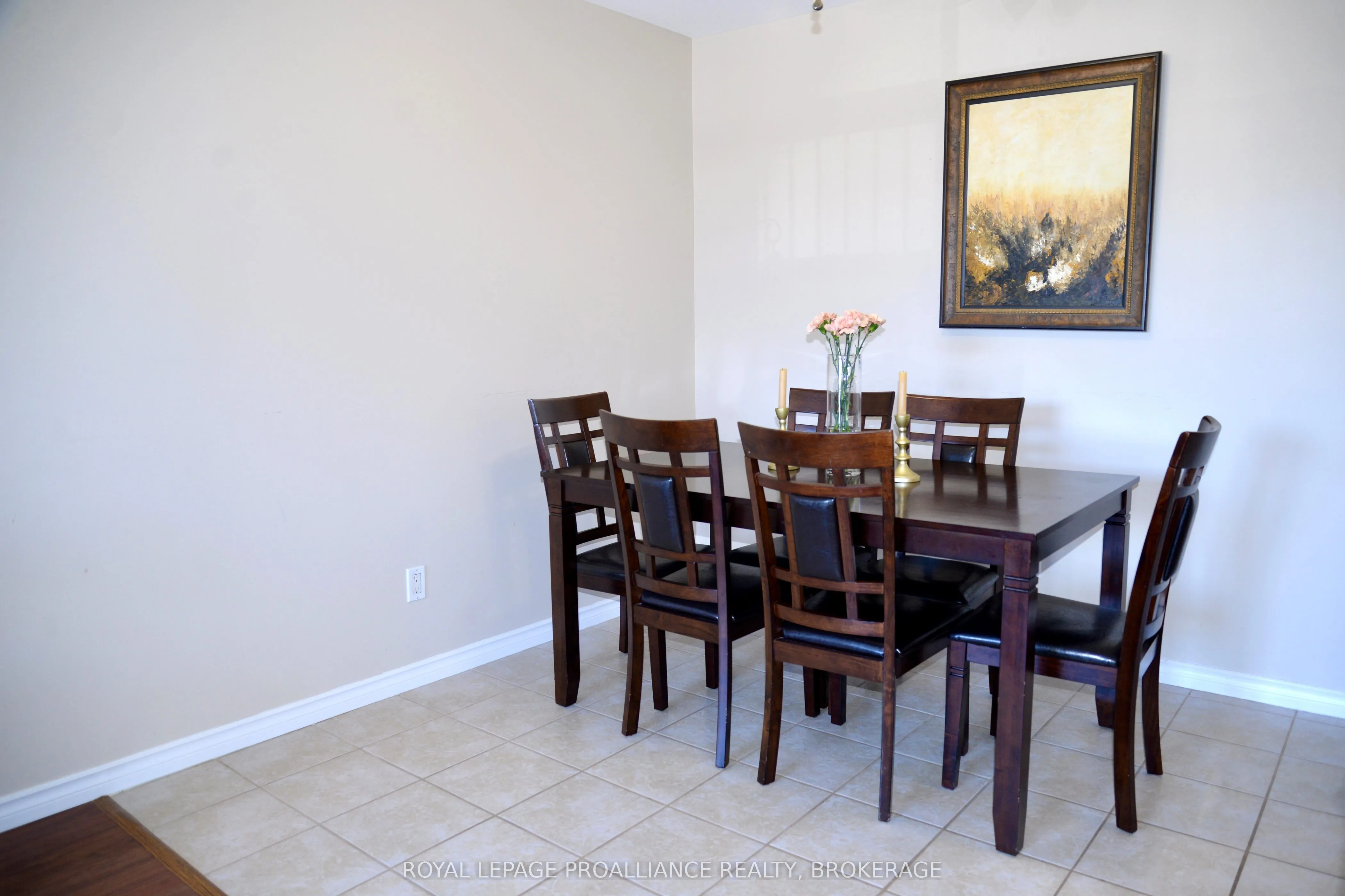 17 Eldon Hall Place, #210