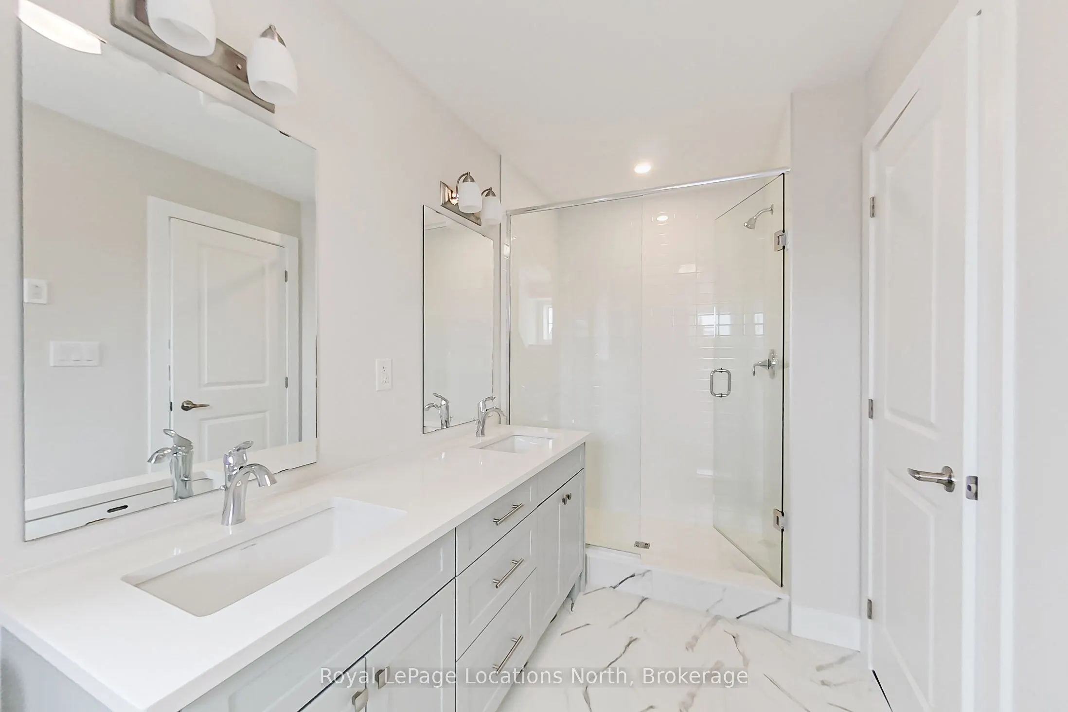 139 White Oak Crescent