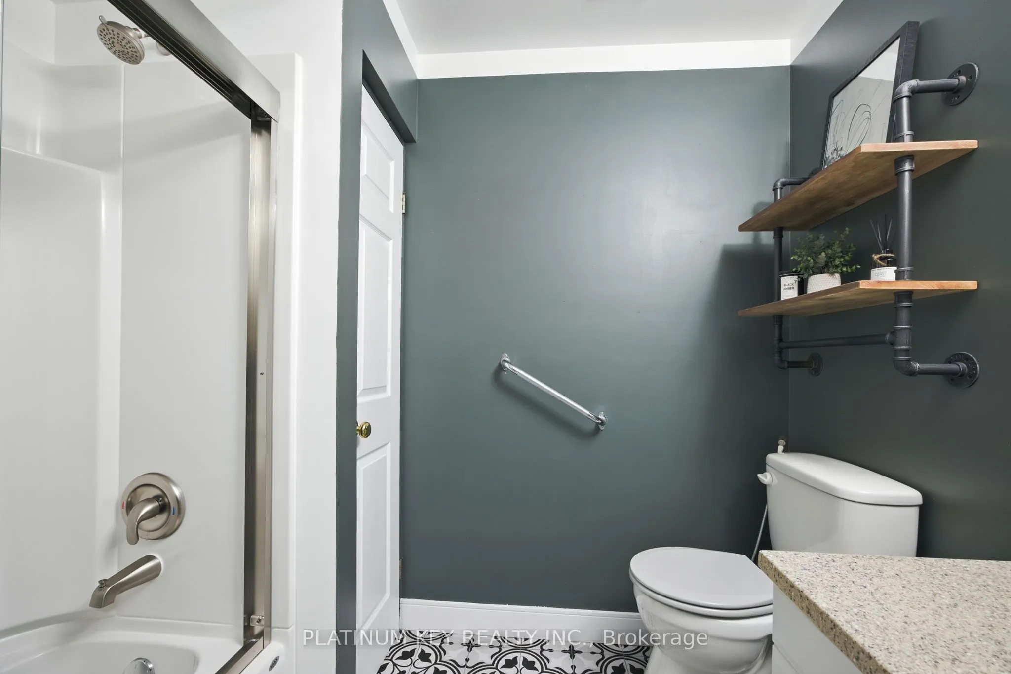 469 Riverview Drive