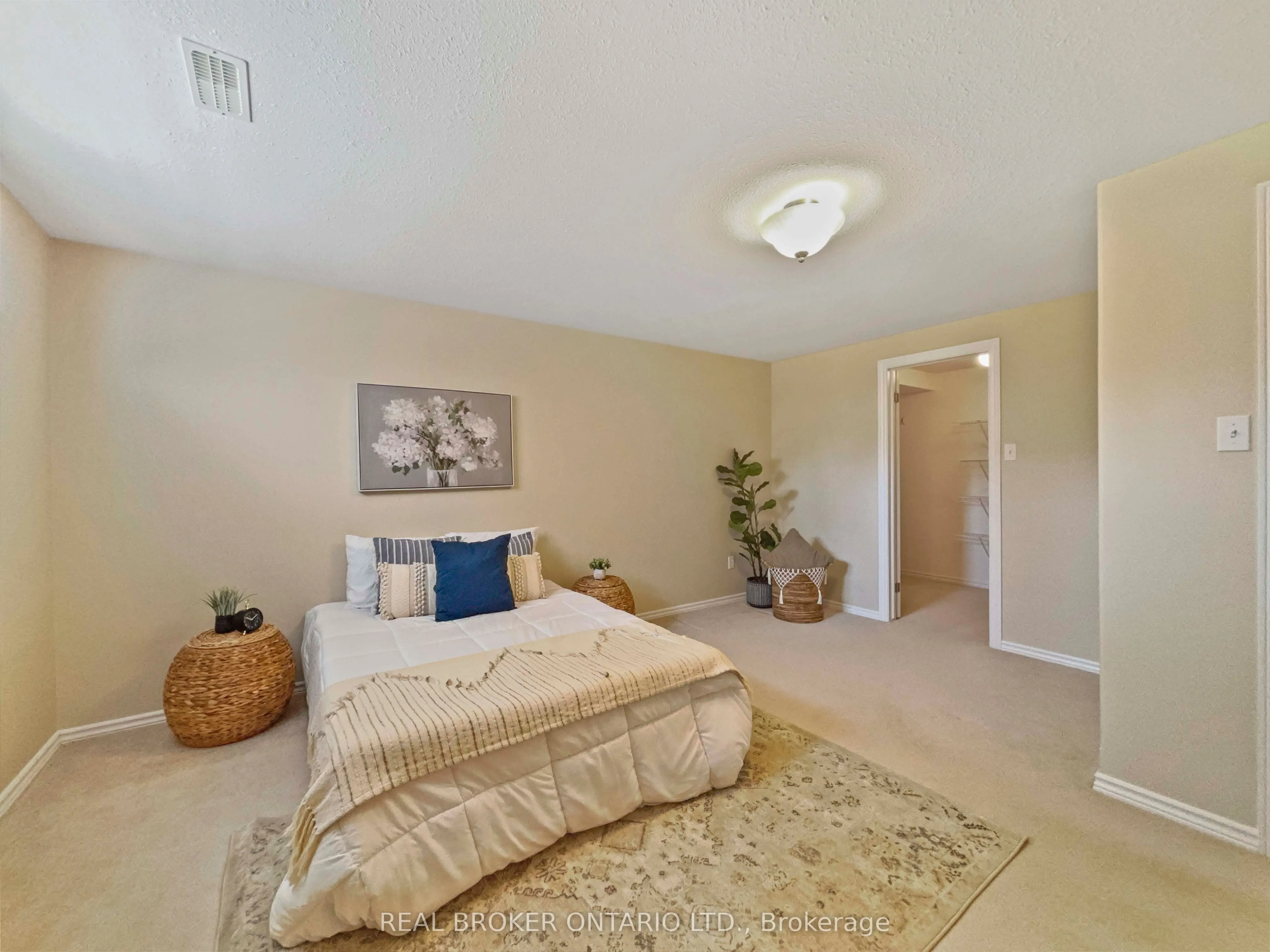 35 Stratford Terrace, #35