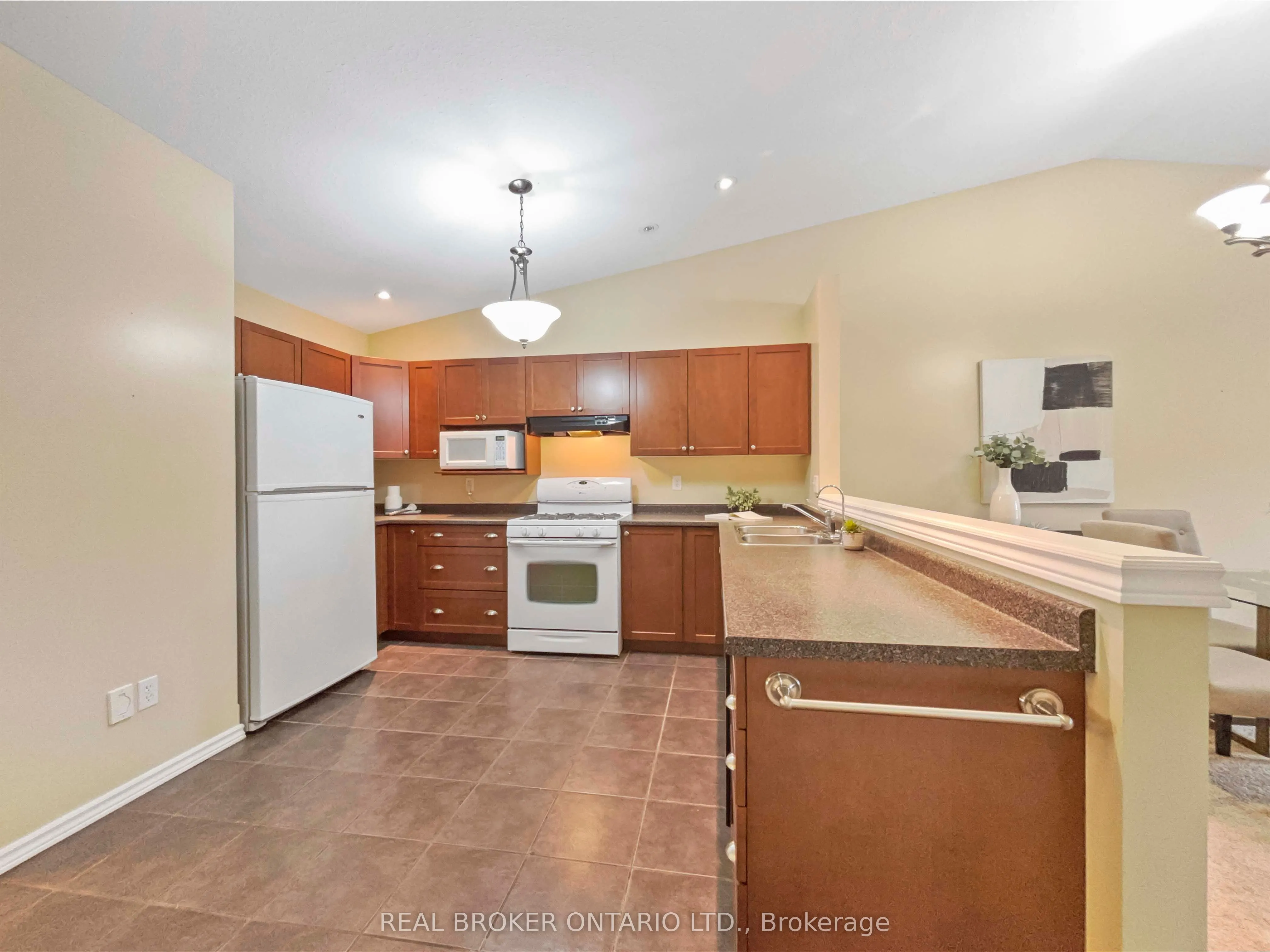 35 Stratford Terrace, #35