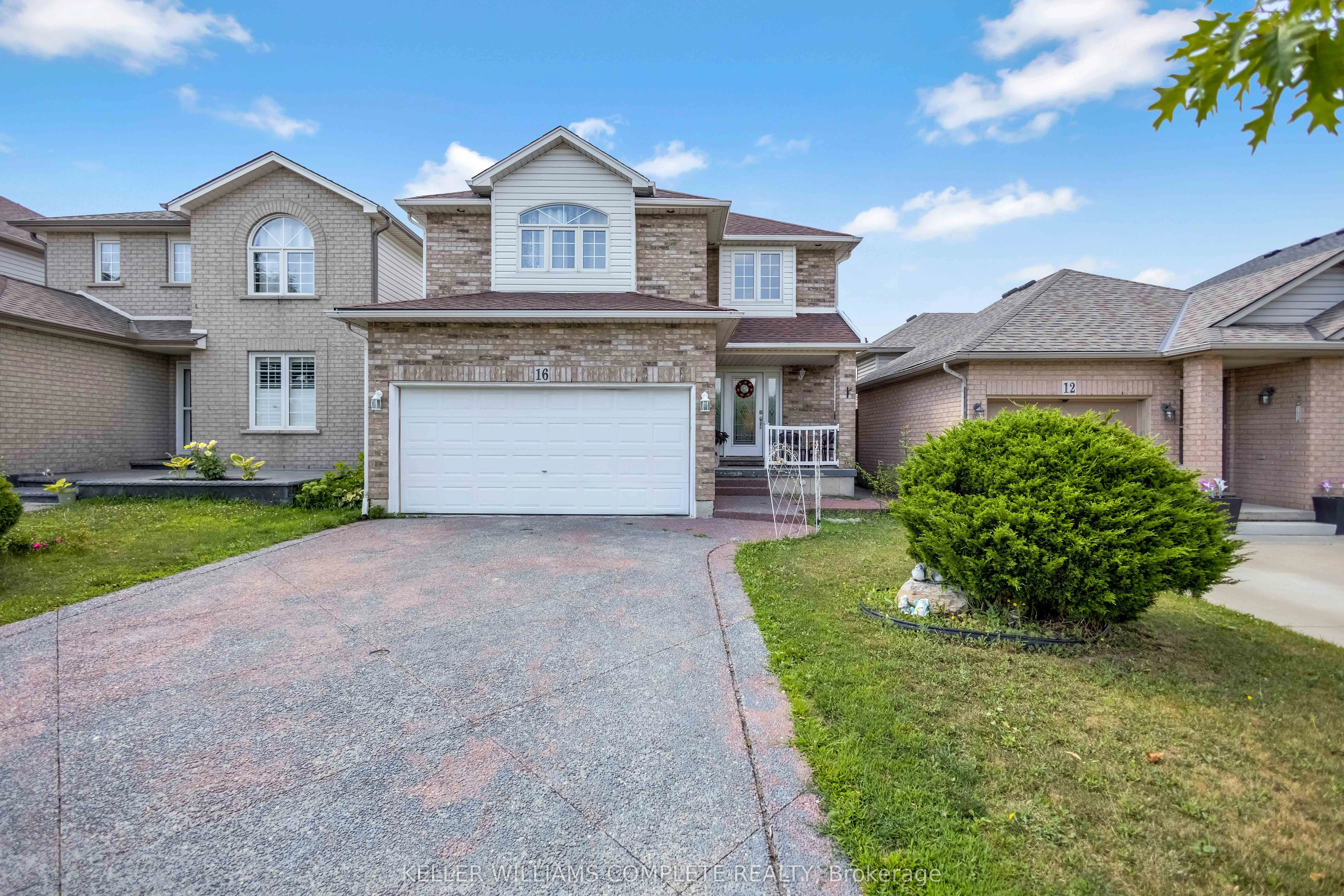 16 JESSICA Street
