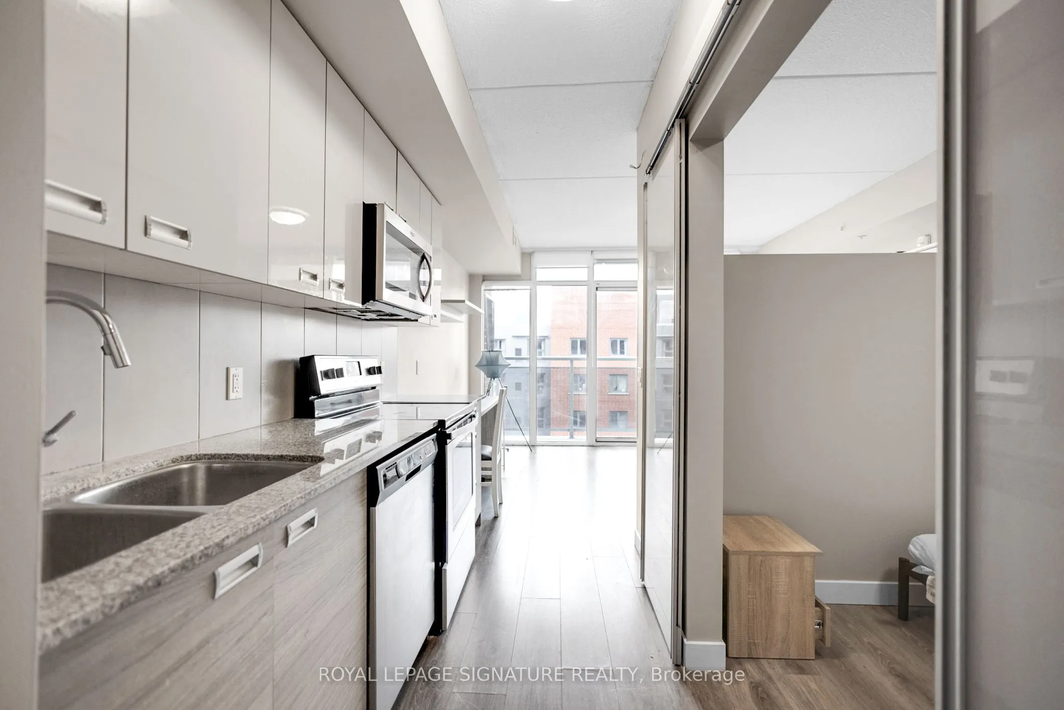 308 Lester Street, #19
