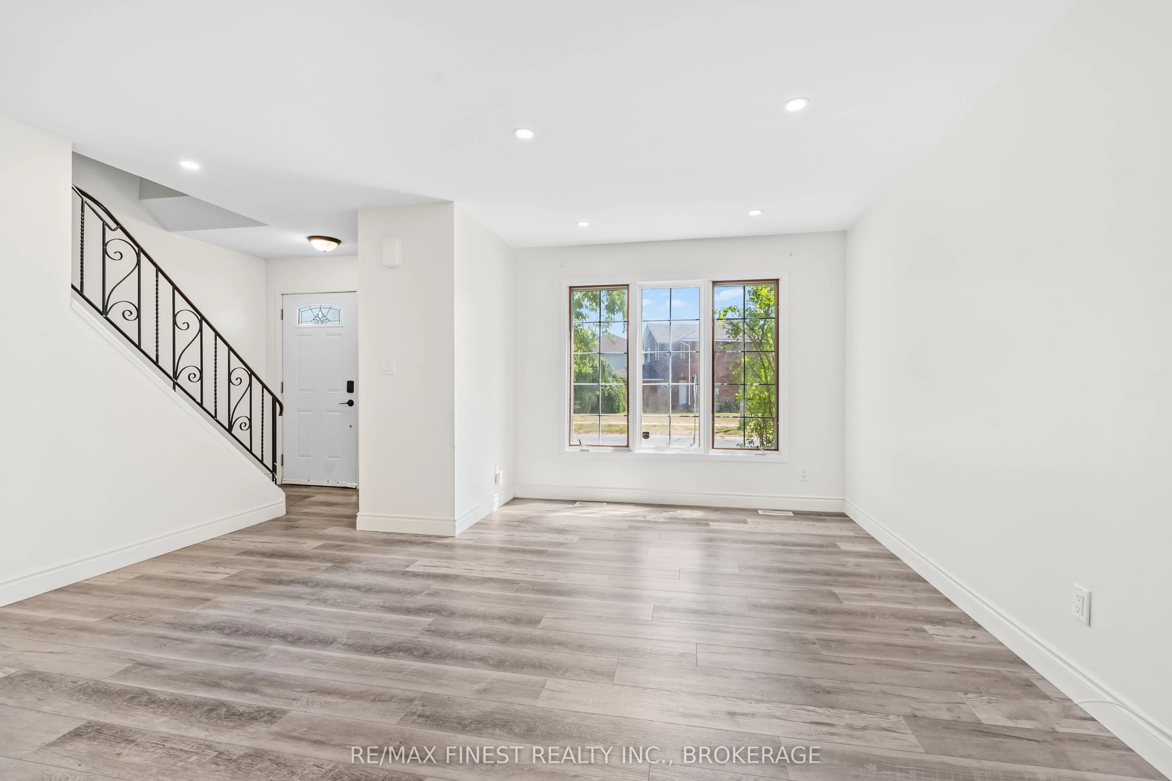 347 Kingsdale Avenue
