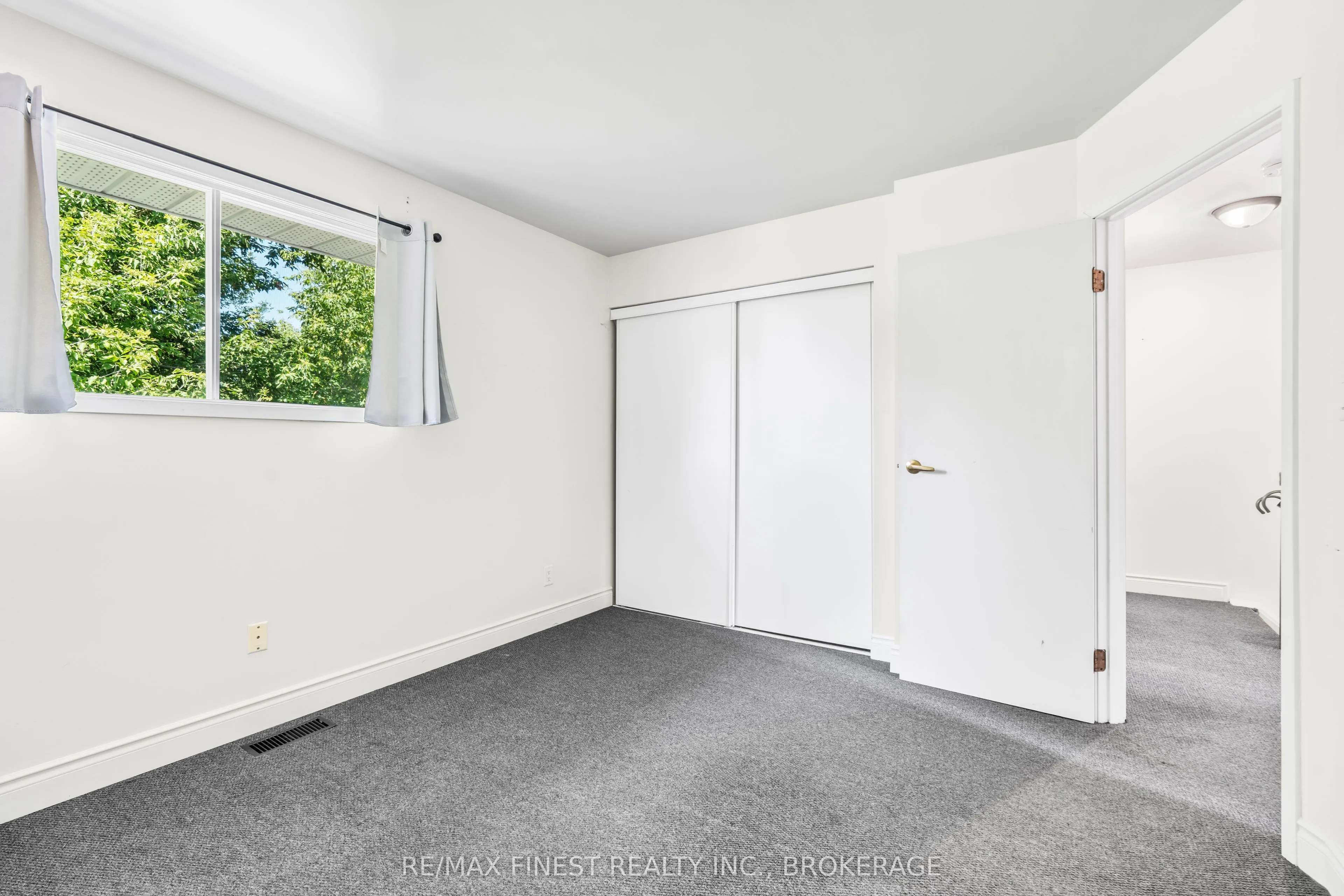 347 Kingsdale Avenue