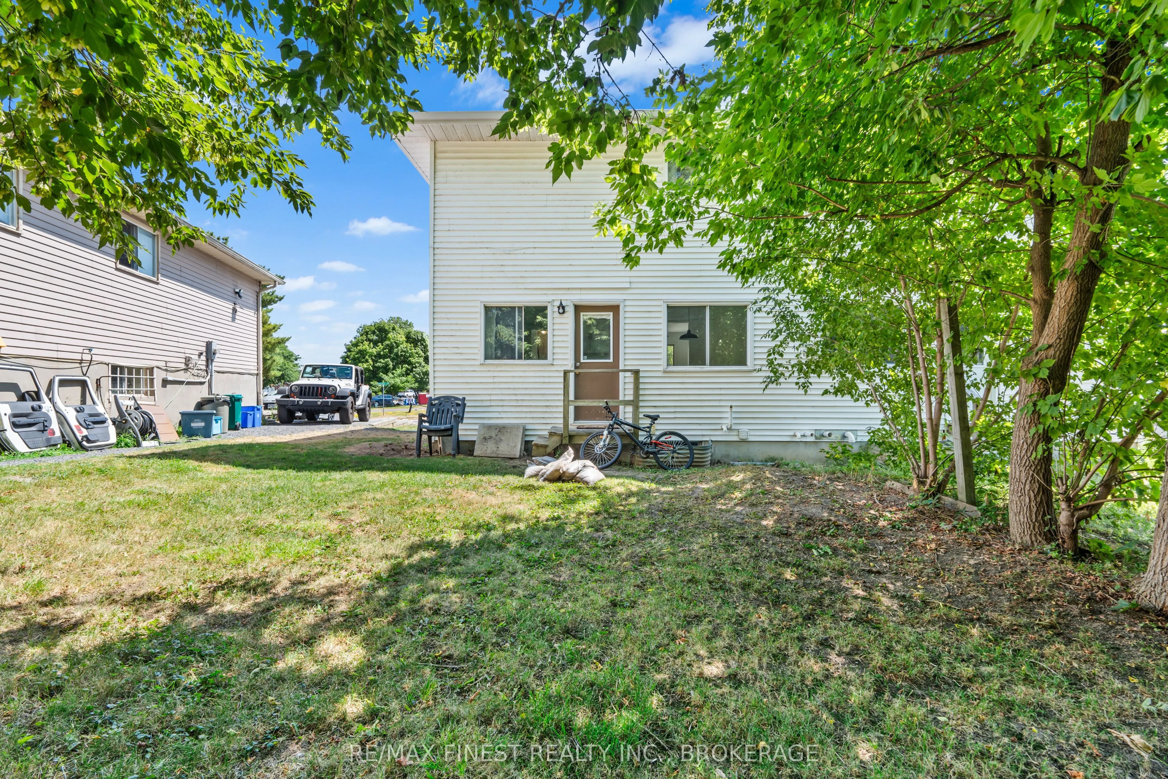 347 Kingsdale Avenue