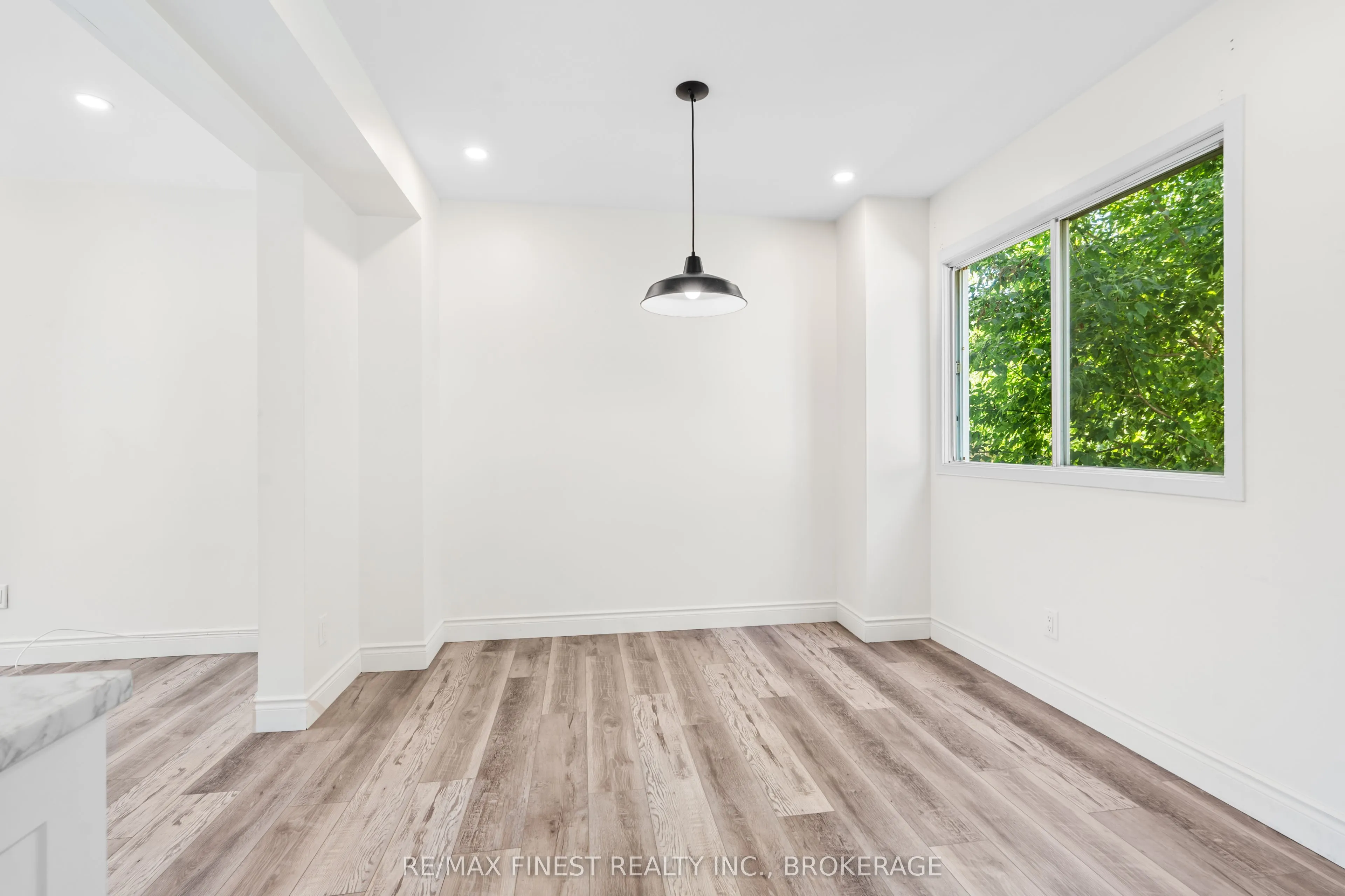 347 Kingsdale Avenue