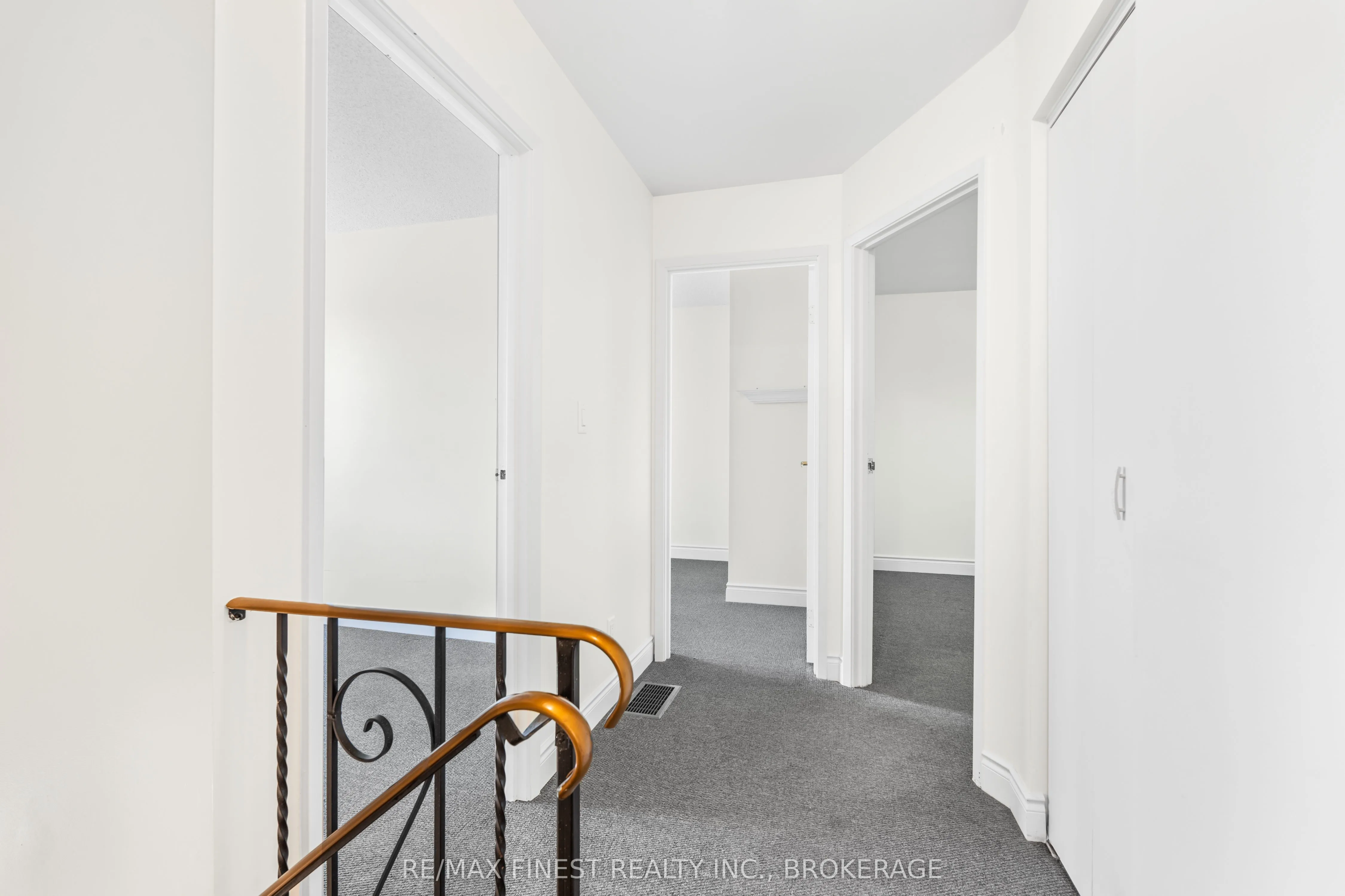 347 Kingsdale Avenue