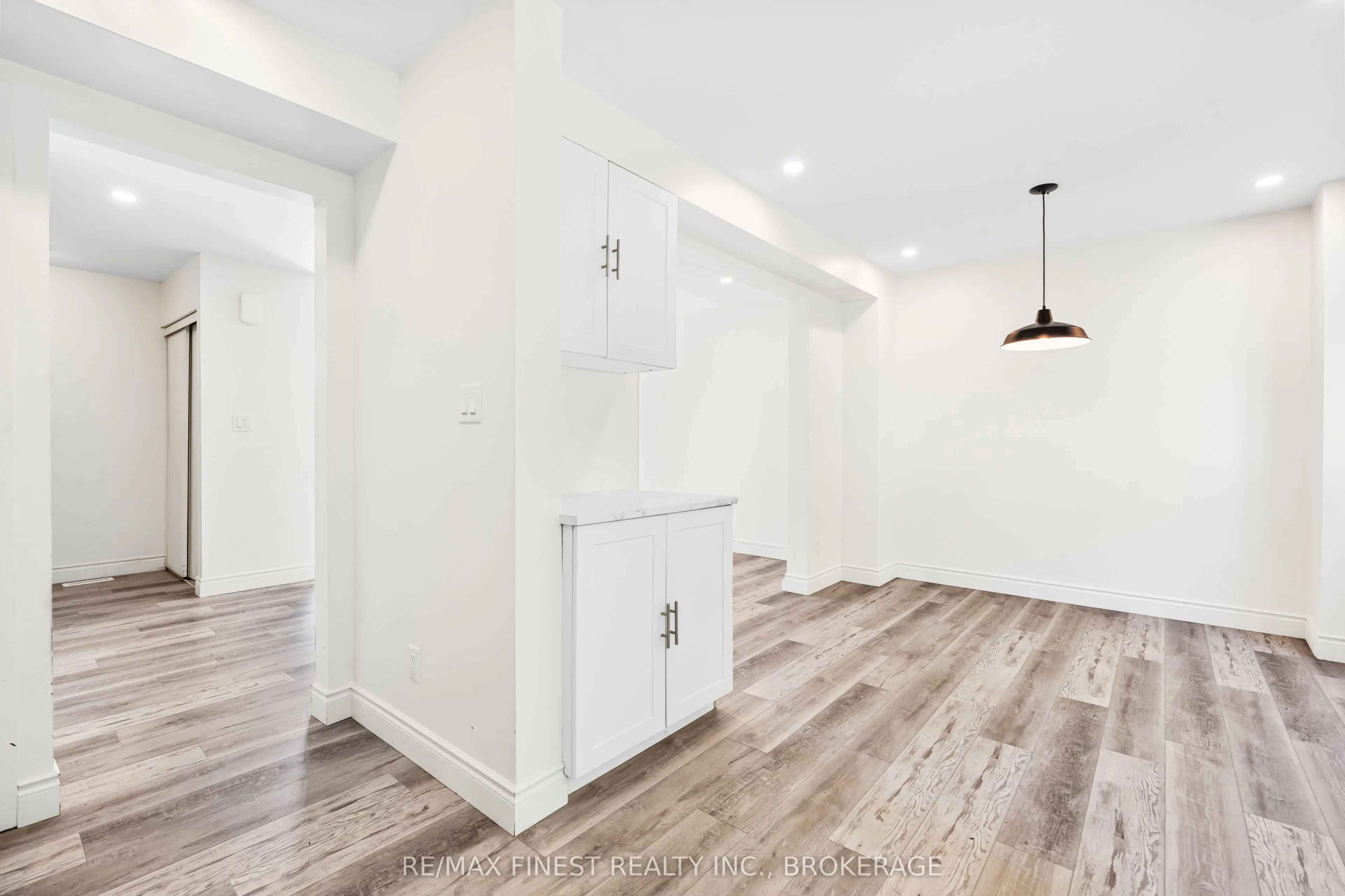 347 Kingsdale Avenue