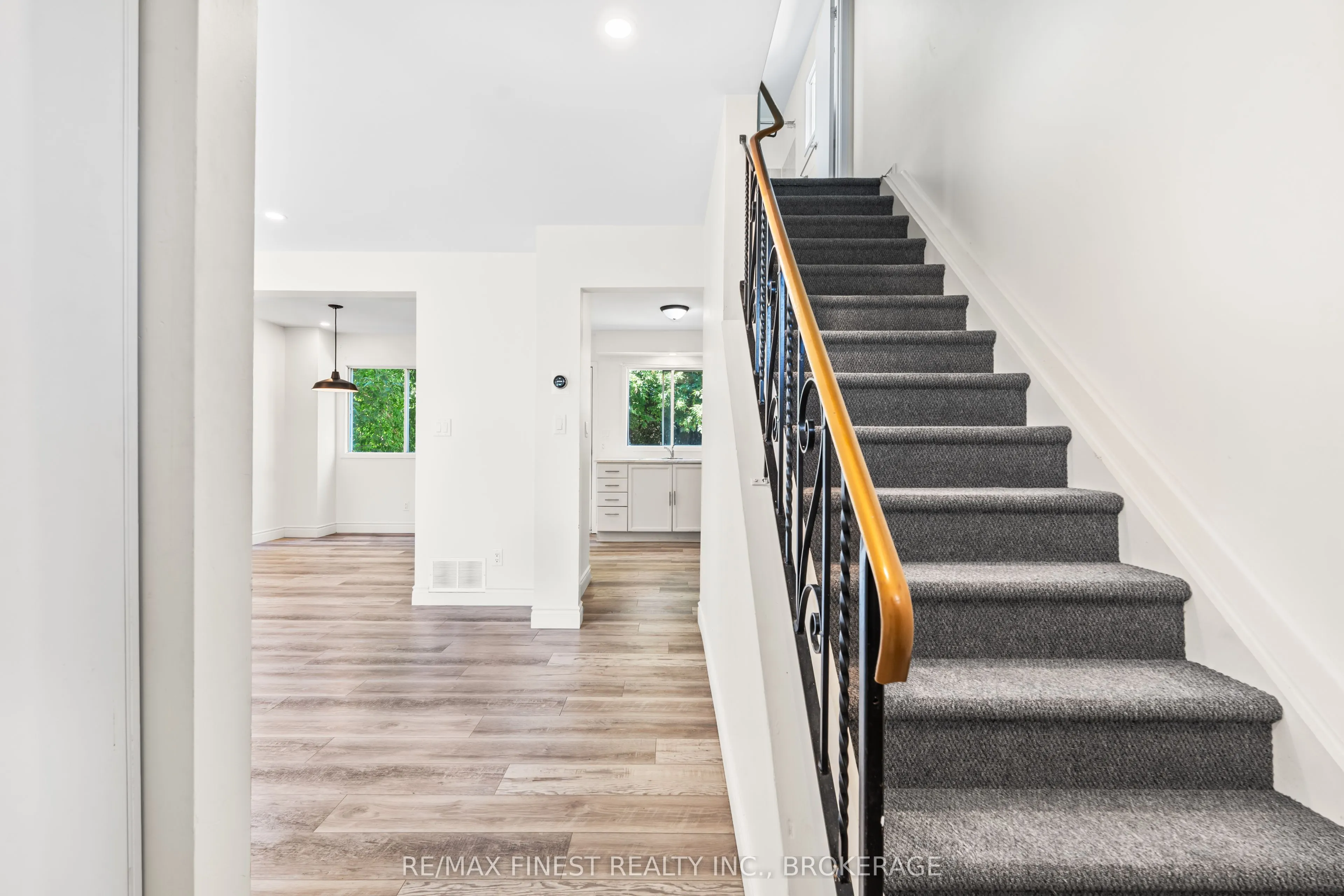 347 Kingsdale Avenue