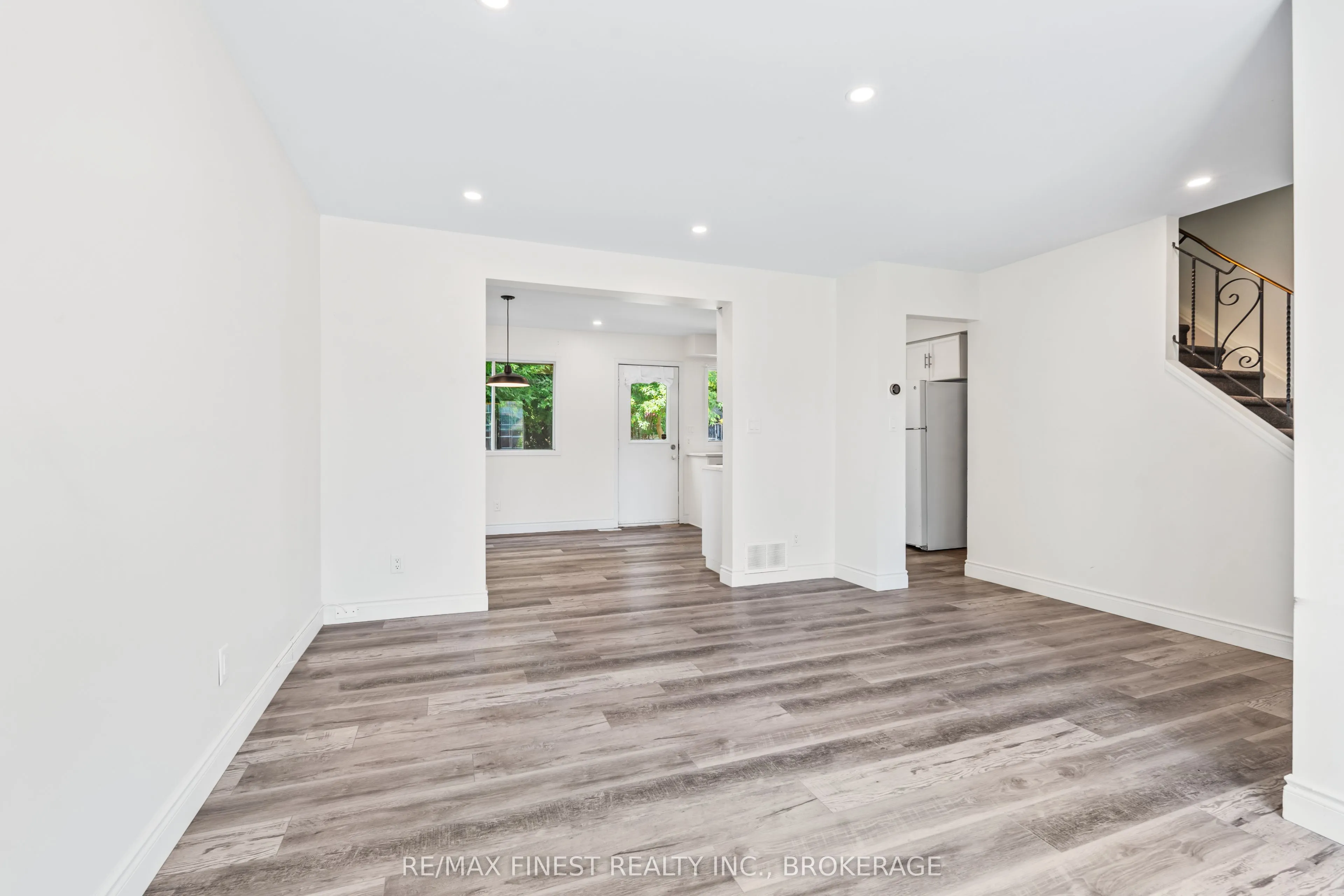 347 Kingsdale Avenue