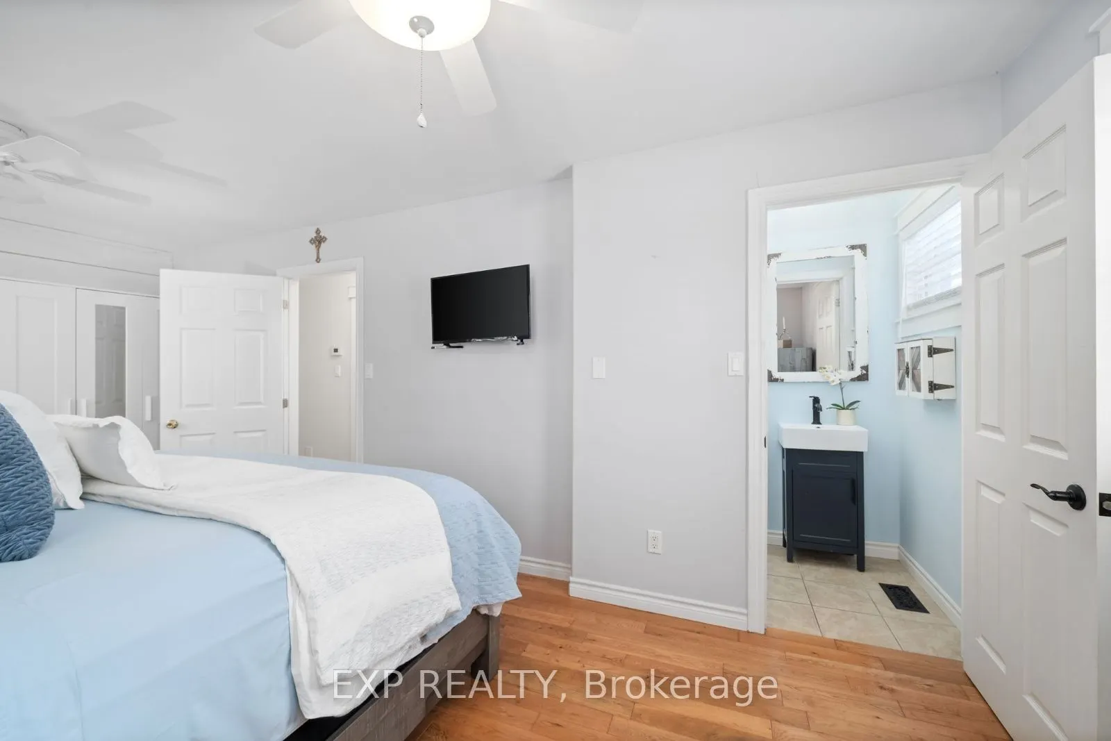 1121 HARMONY Road