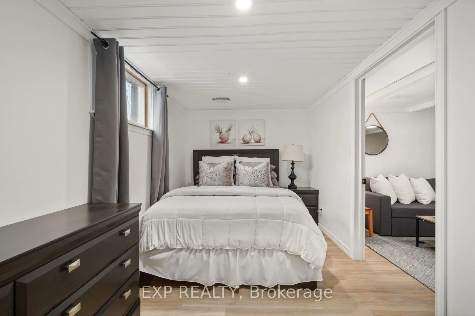 1121 HARMONY Road