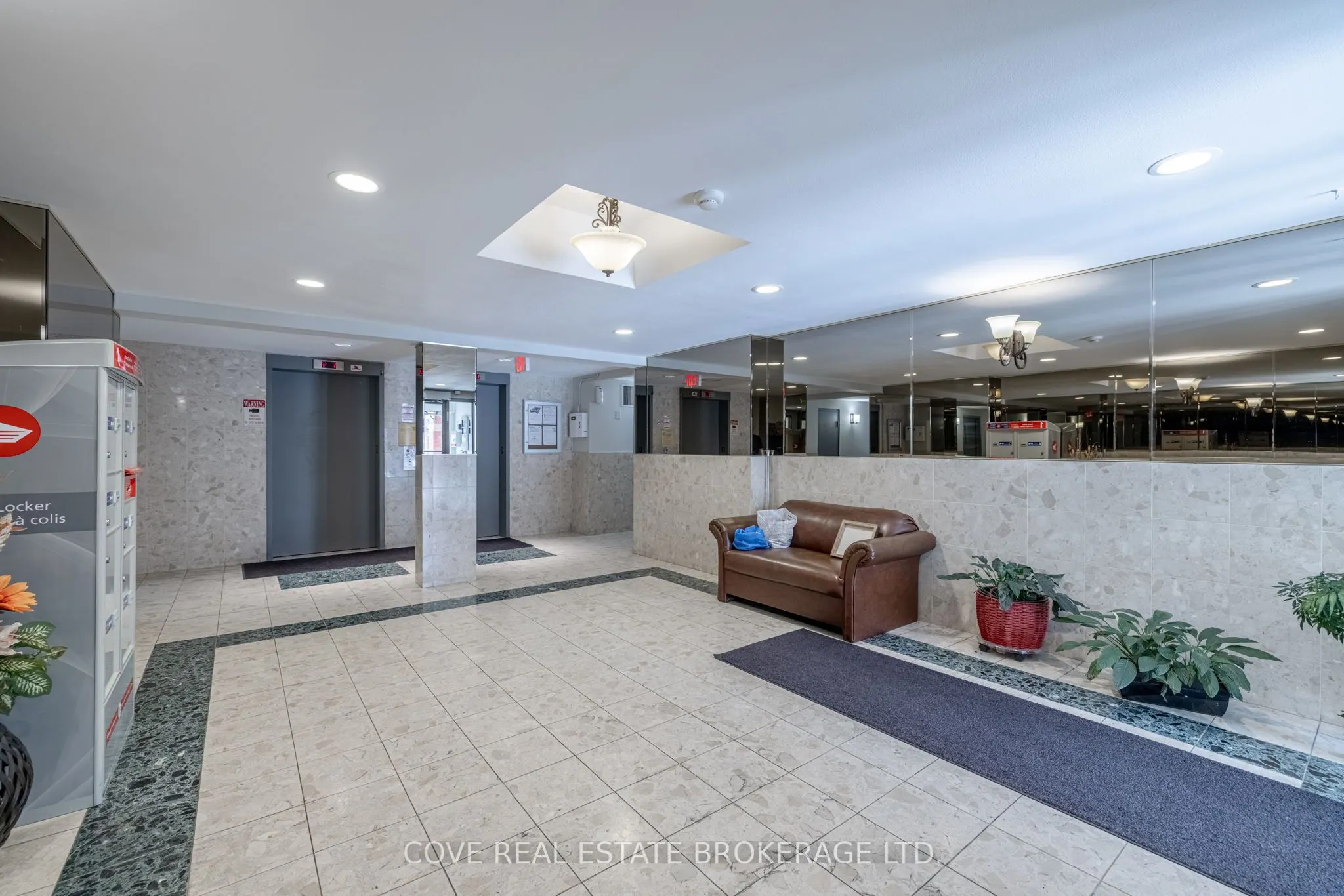 76 Base Line Road W, #1004