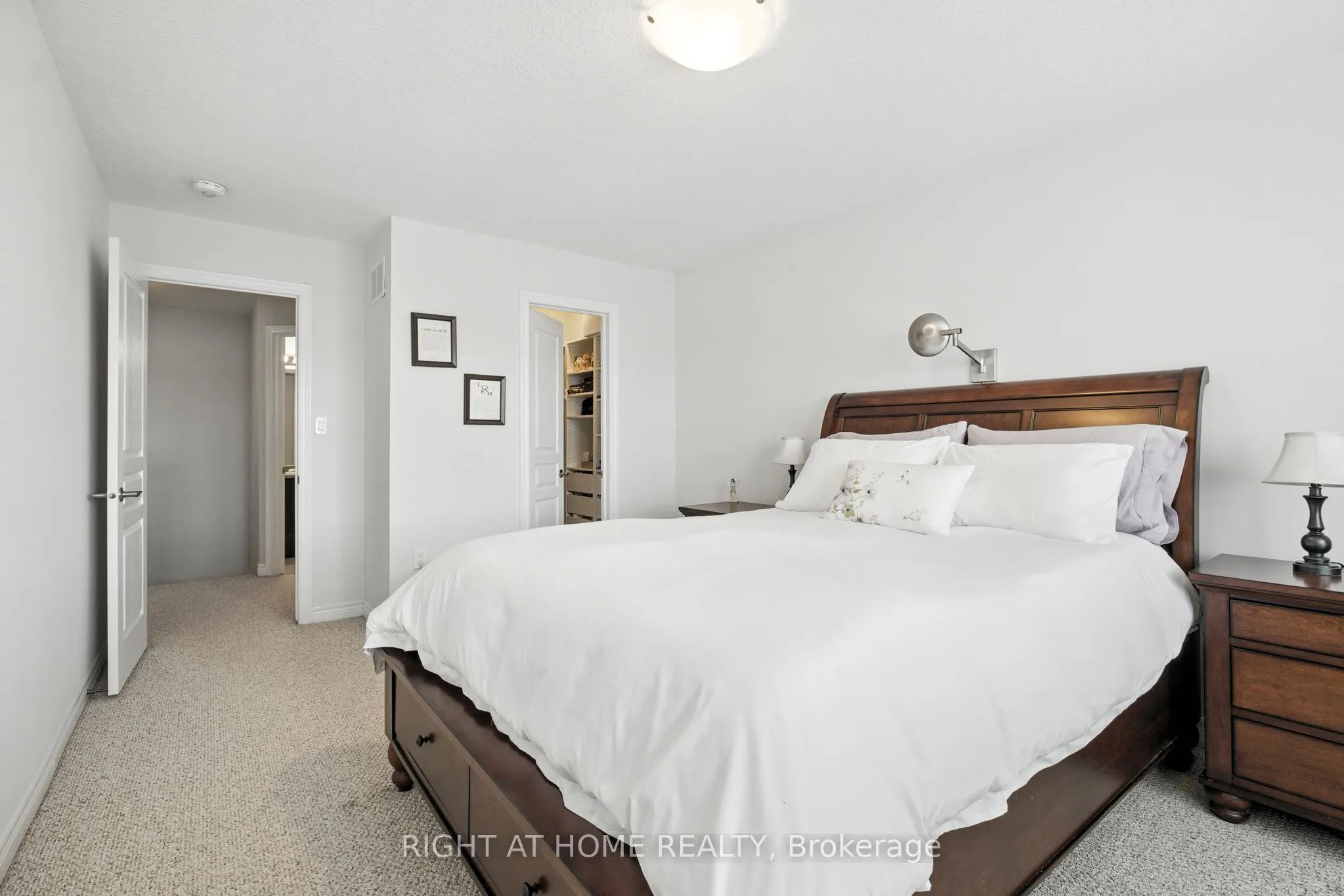 3 Bloom Crescent