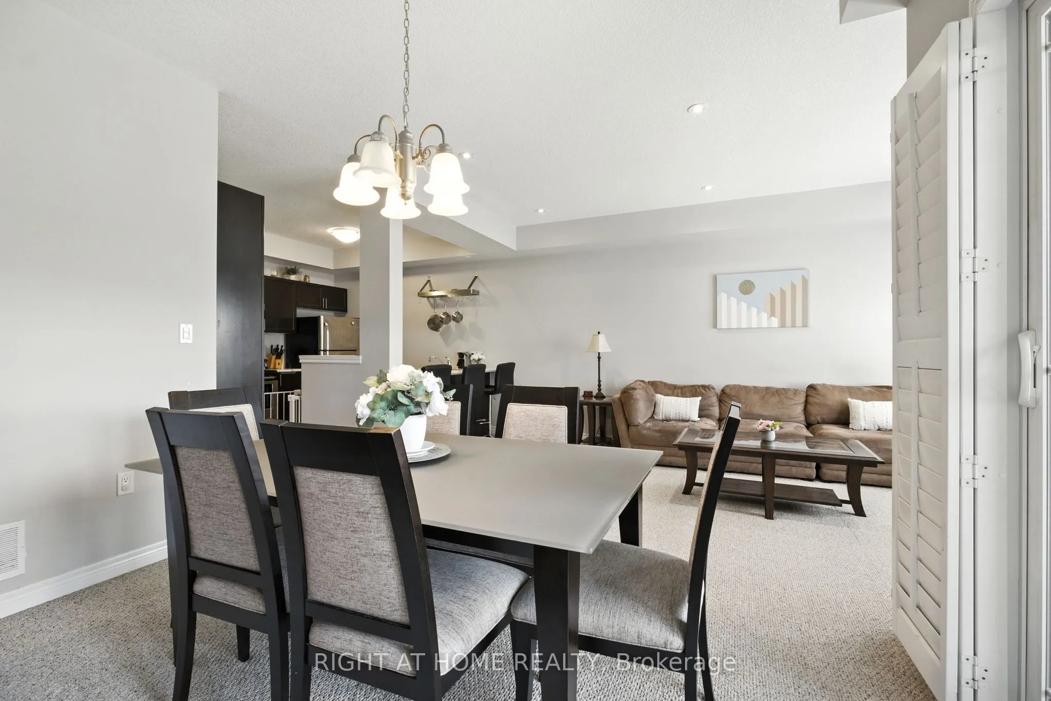 3 Bloom Crescent