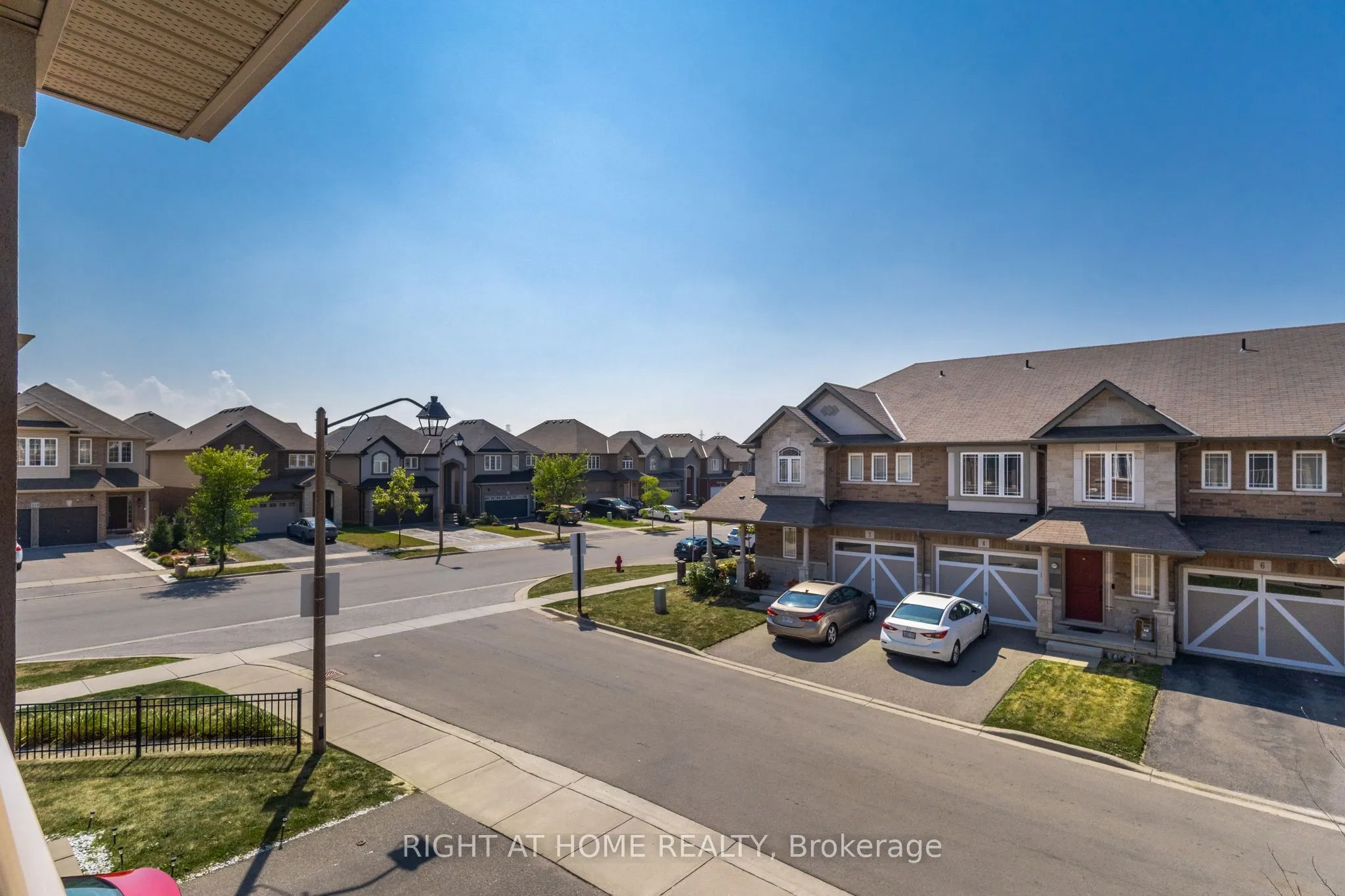 3 Bloom Crescent