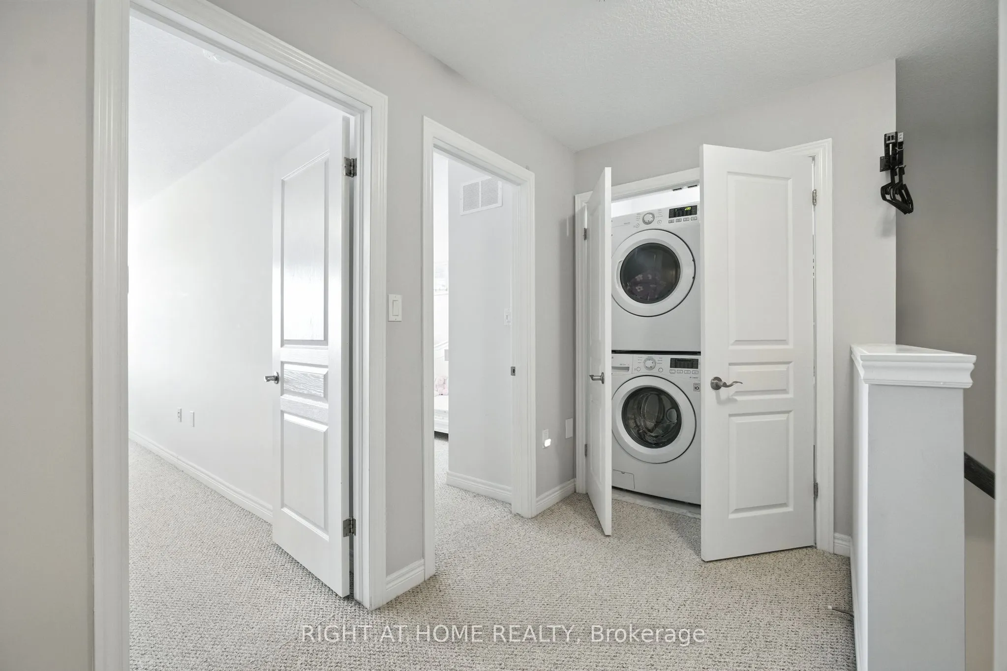 3 Bloom Crescent