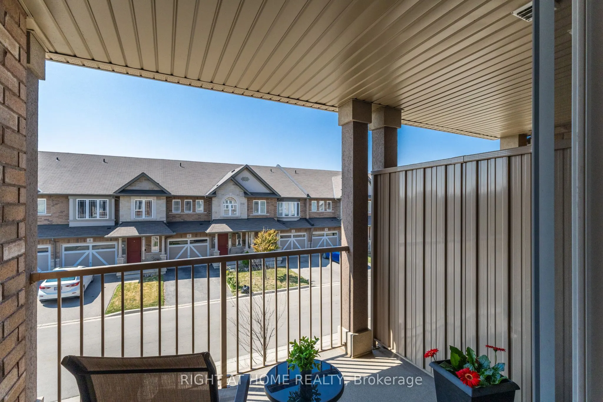 3 Bloom Crescent