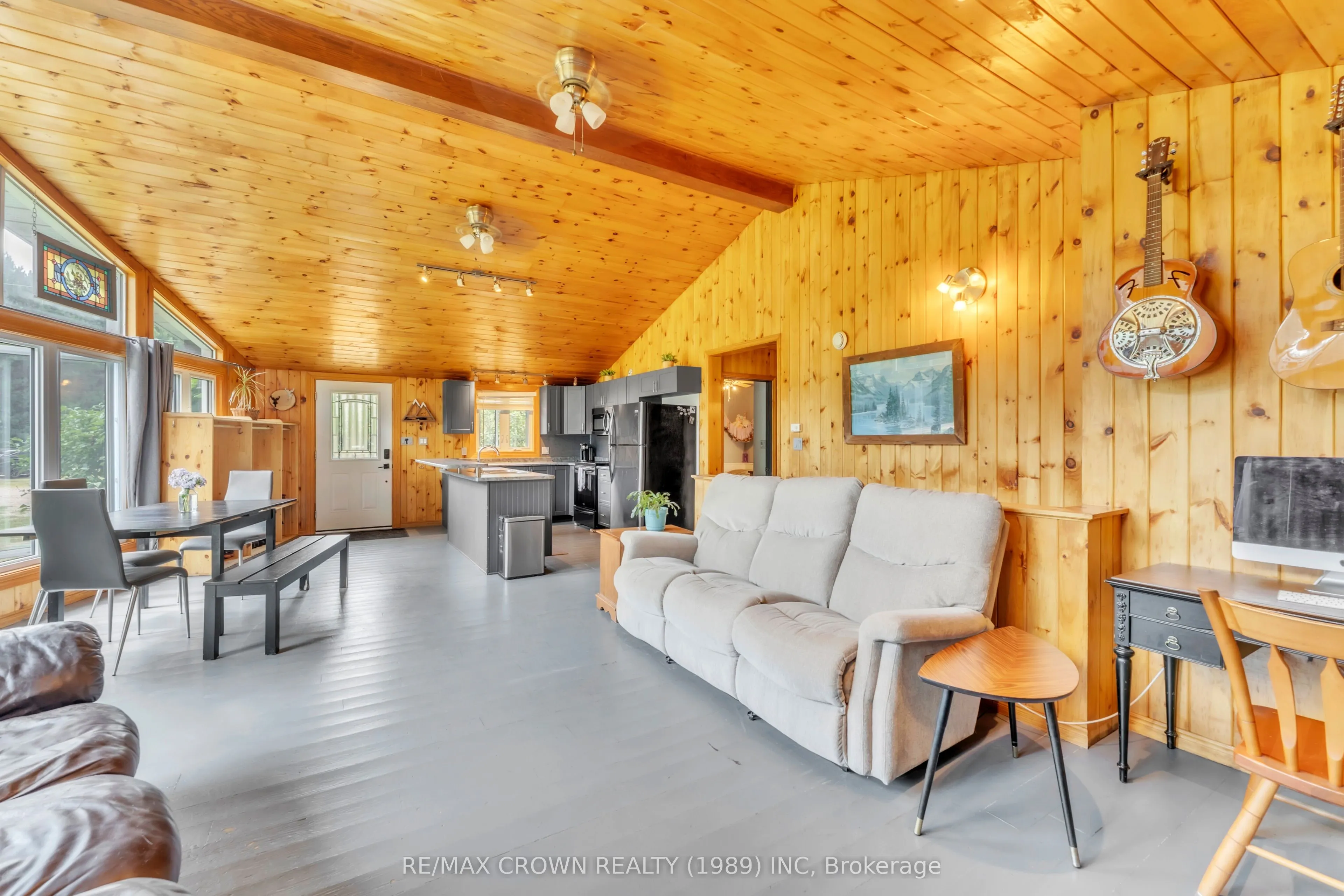 498 South River Road