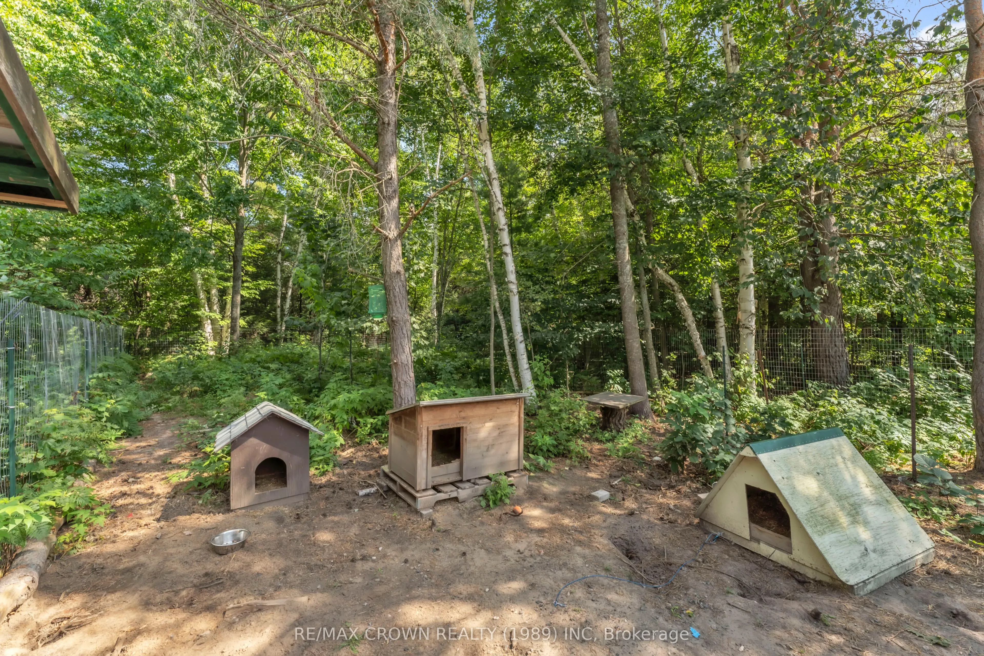 498 South River Road