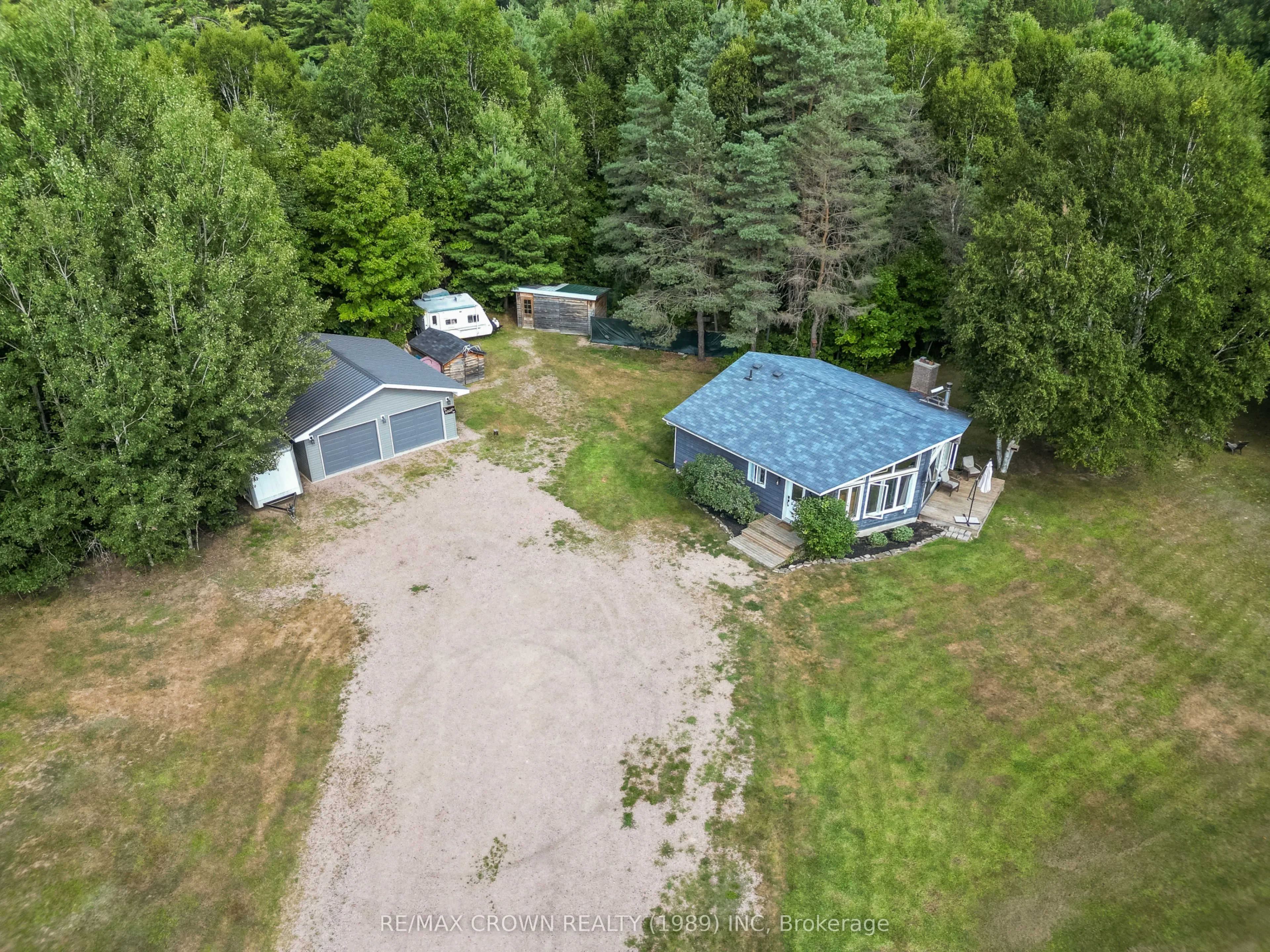 498 South River Road