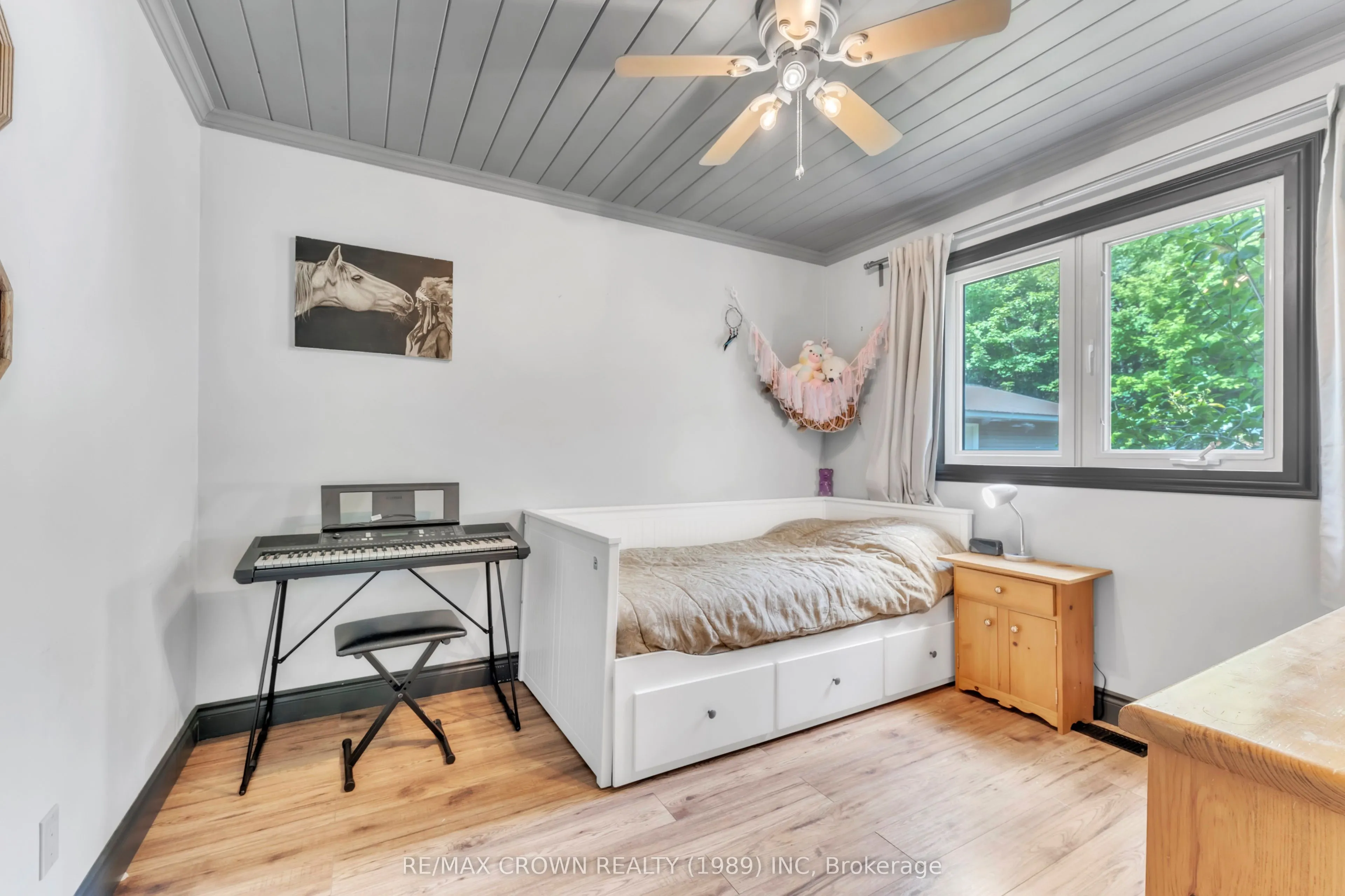 498 South River Road