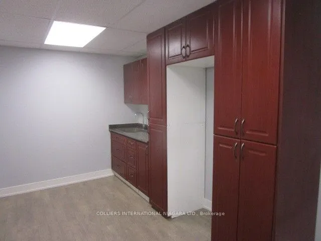 637 Niagara Street, #Basement