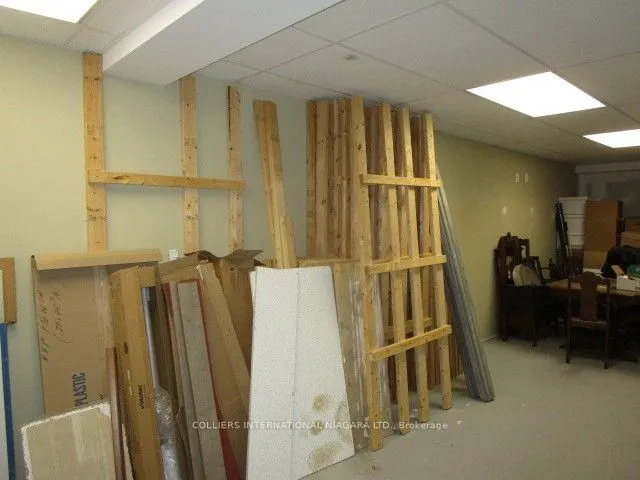 637 Niagara Street, #Basement
