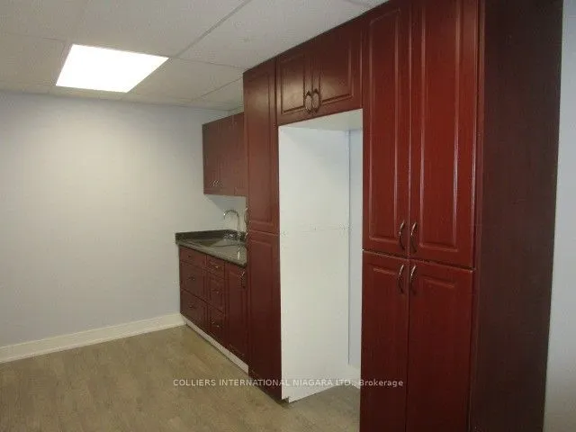 637 Niagara Street, #Basement