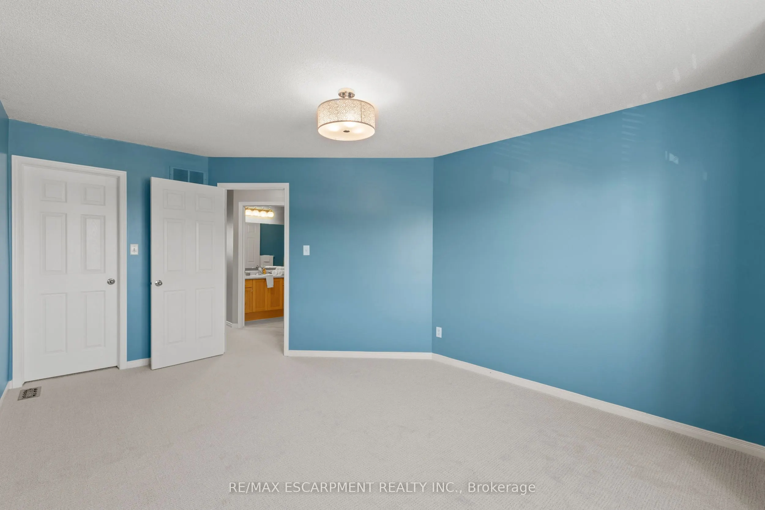 134 TERNI Boulevard, #2